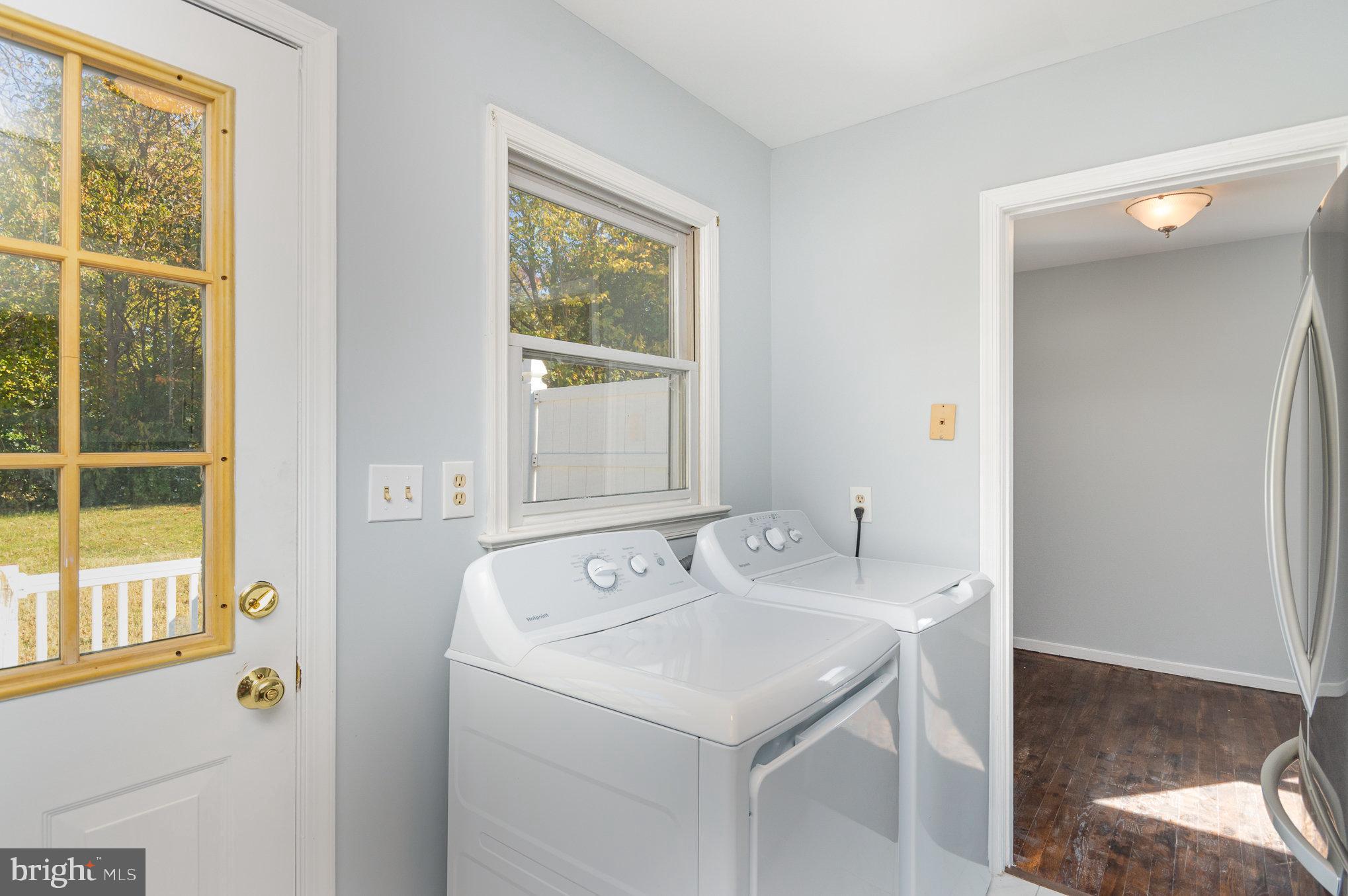 PIMMIT HILLS - Residential