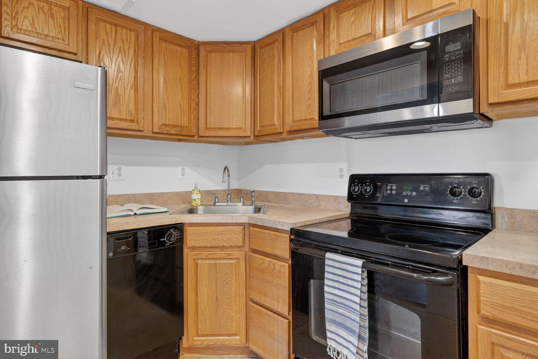 2059 HUNTINGTON AVENUE 1602