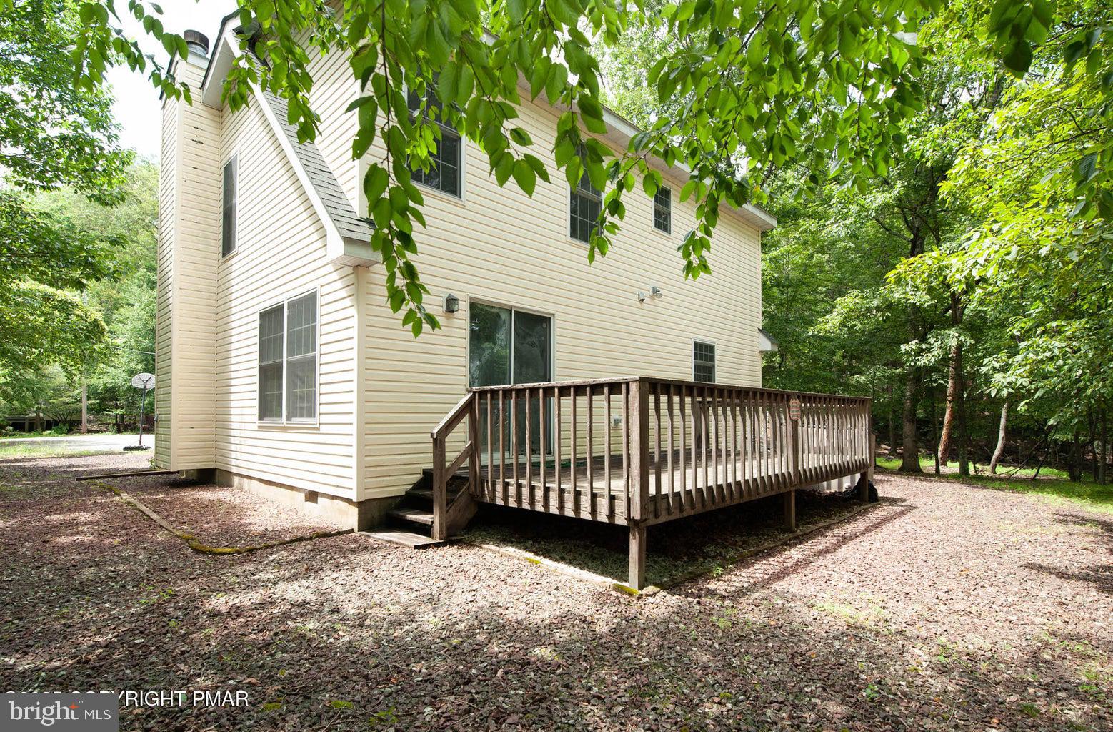 SAW CREEK ESTATES - Residential