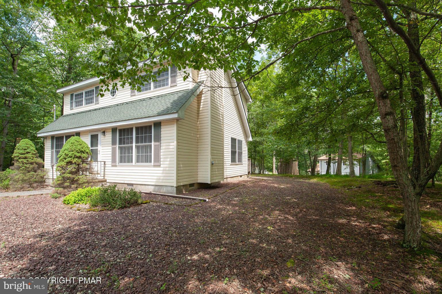 SAW CREEK ESTATES - Residential