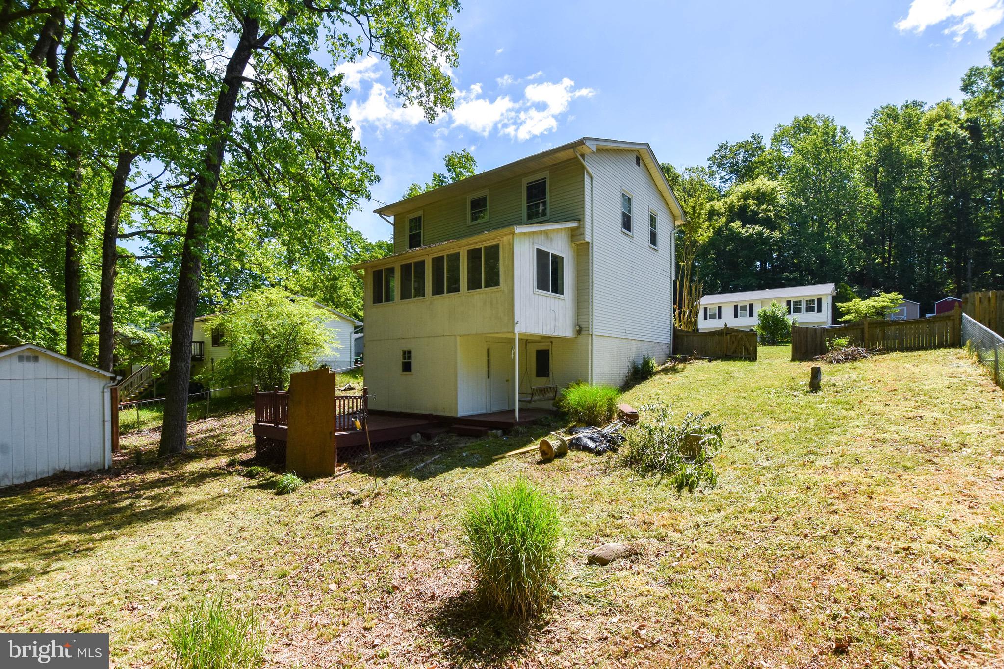 STRAWBERRY HILLS ESTATES - Residential