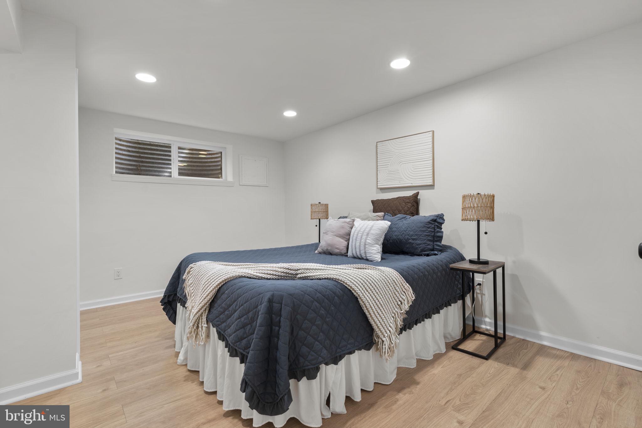 STEDWICK TOWNHOUSES - Residential