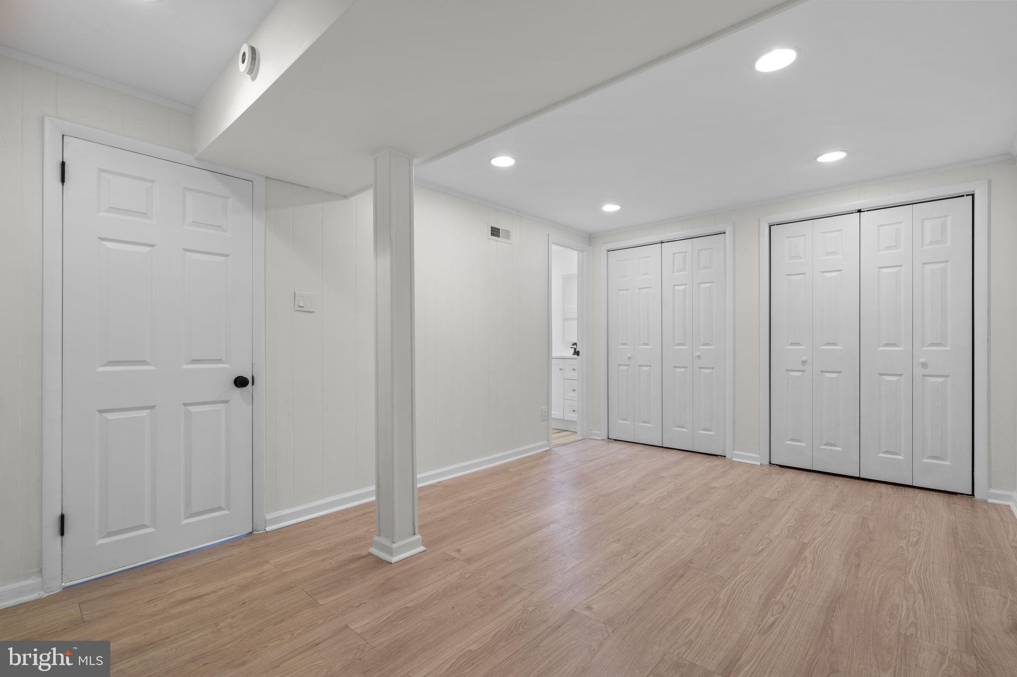 STEDWICK TOWNHOUSES - Residential