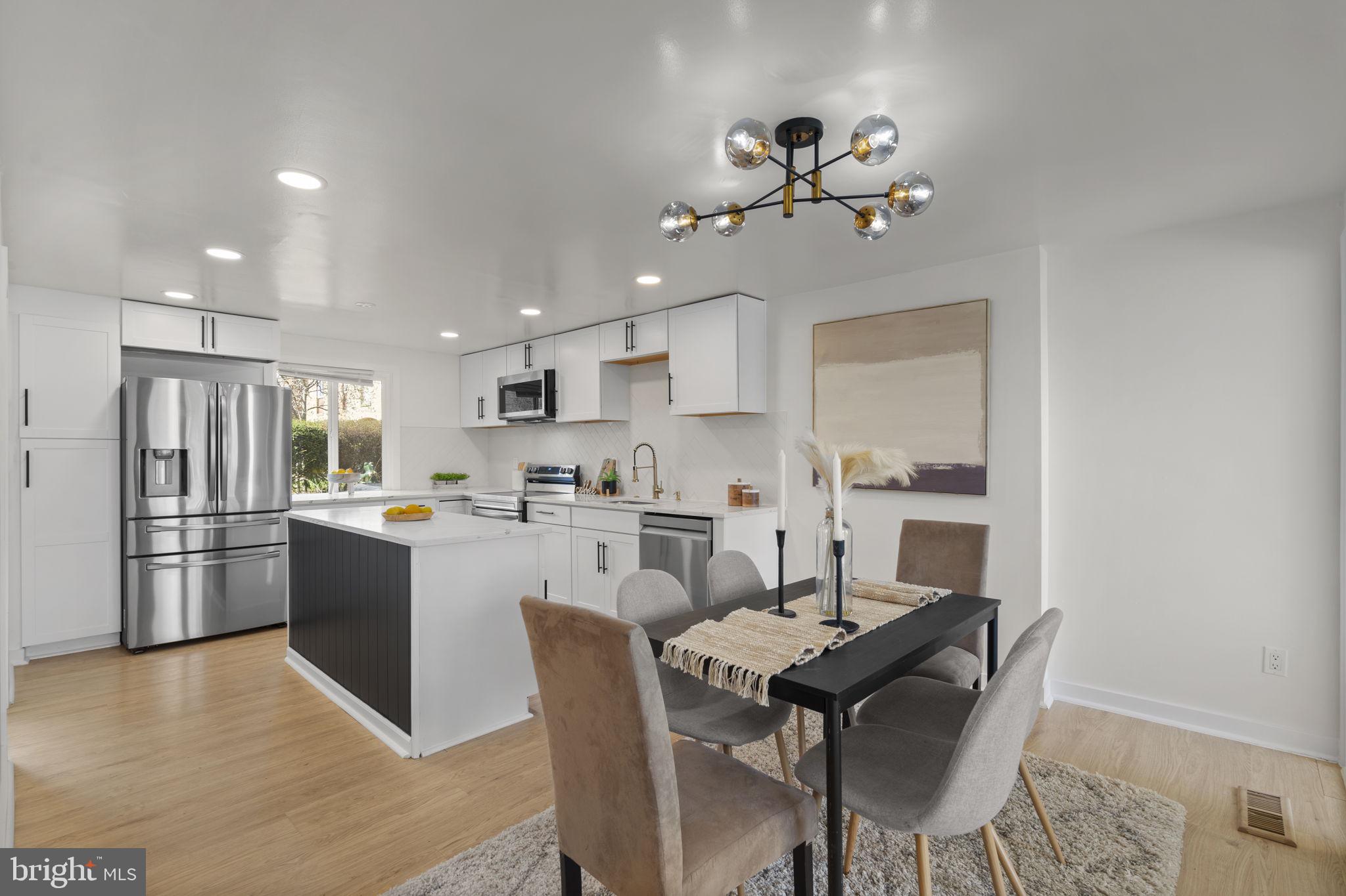 STEDWICK TOWNHOUSES - Residential