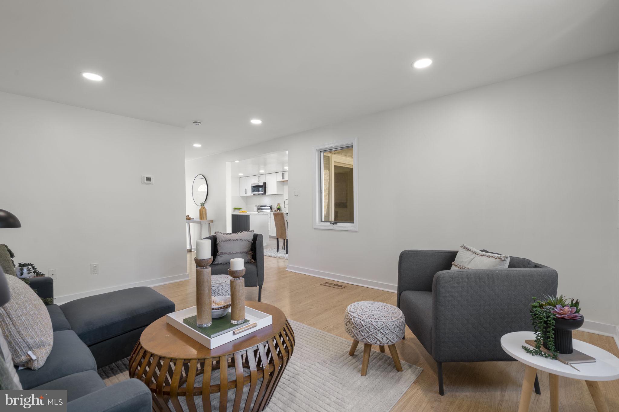 STEDWICK TOWNHOUSES - Residential