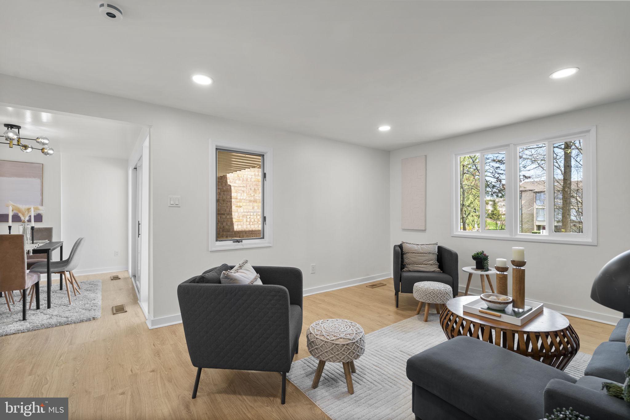 STEDWICK TOWNHOUSES - Residential