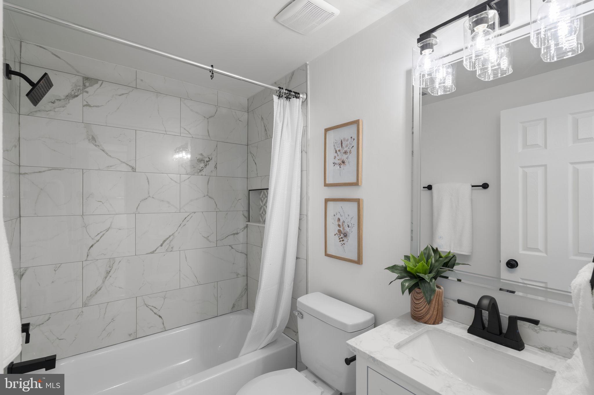 STEDWICK TOWNHOUSES - Residential