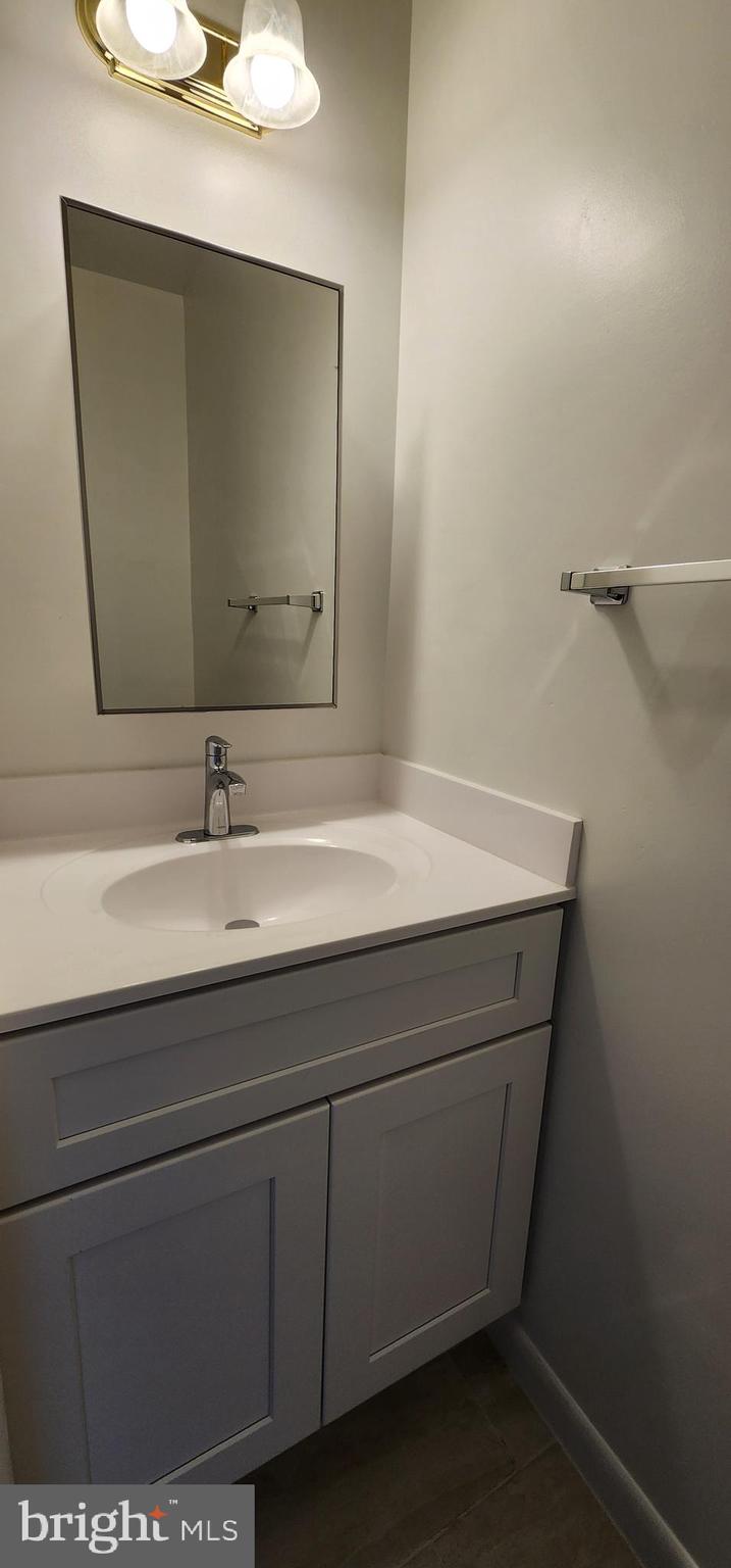 TIMBERLANE VILLAGE GARDEN CONDOMINIUMS - Residential