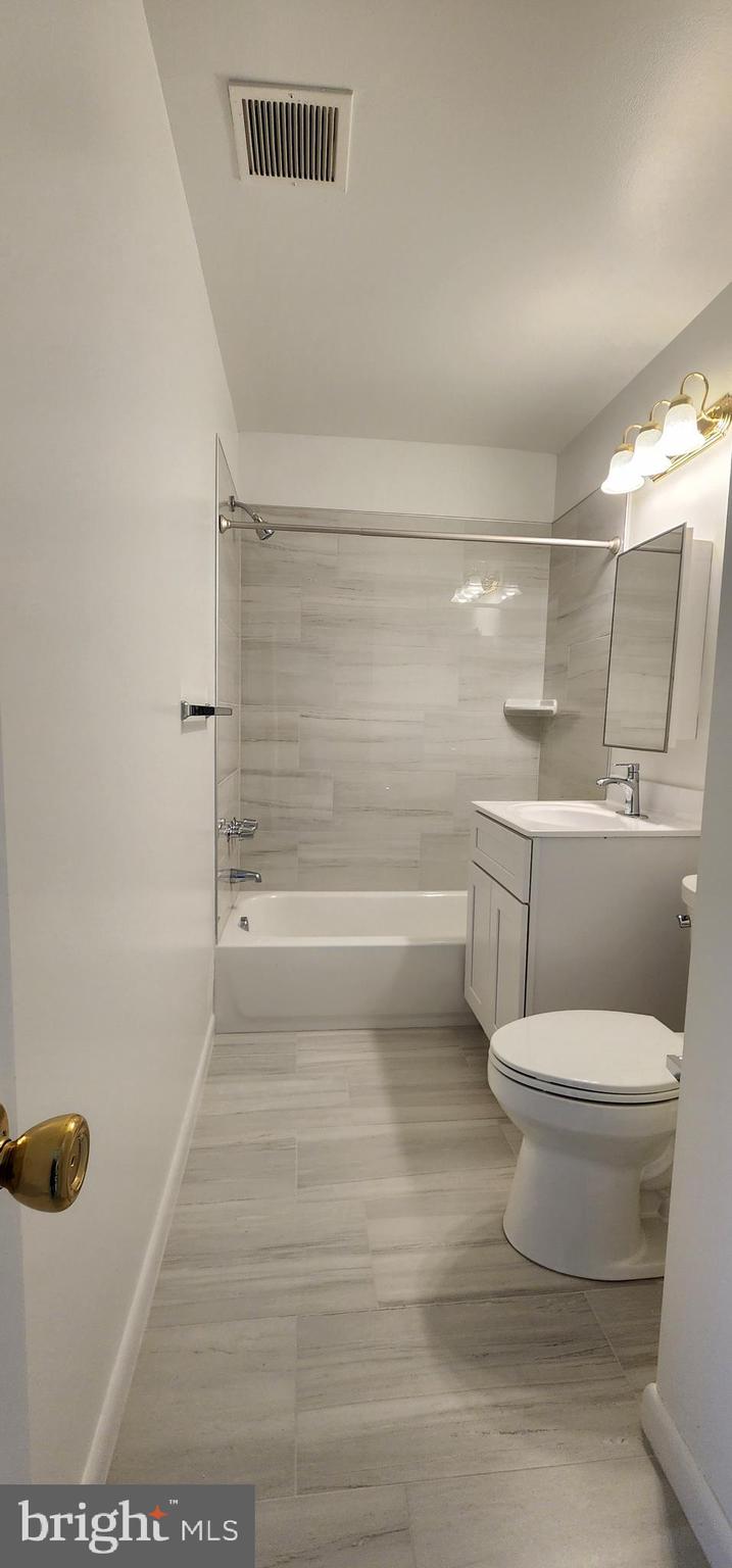 TIMBERLANE VILLAGE GARDEN CONDOMINIUMS - Residential