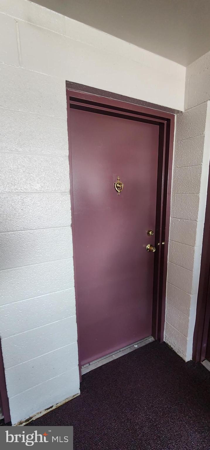 TIMBERLANE VILLAGE GARDEN CONDOMINIUMS - Residential