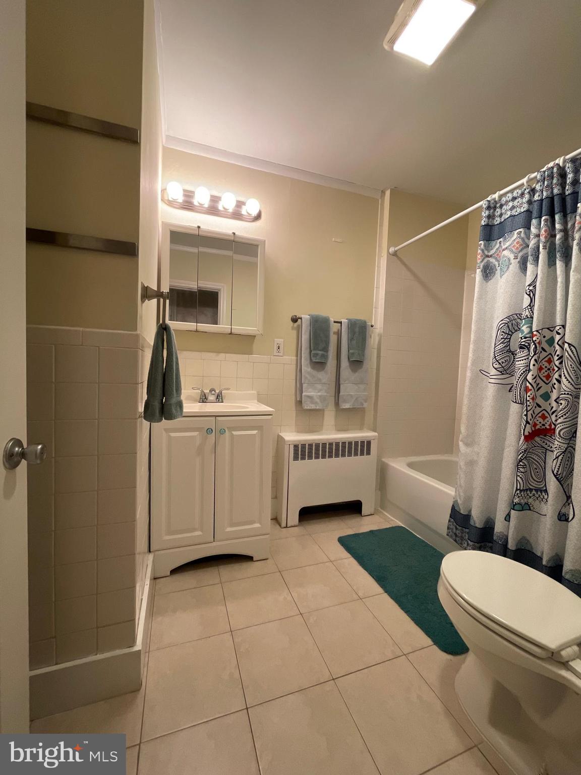 ABERDEEN HILLS - Residential