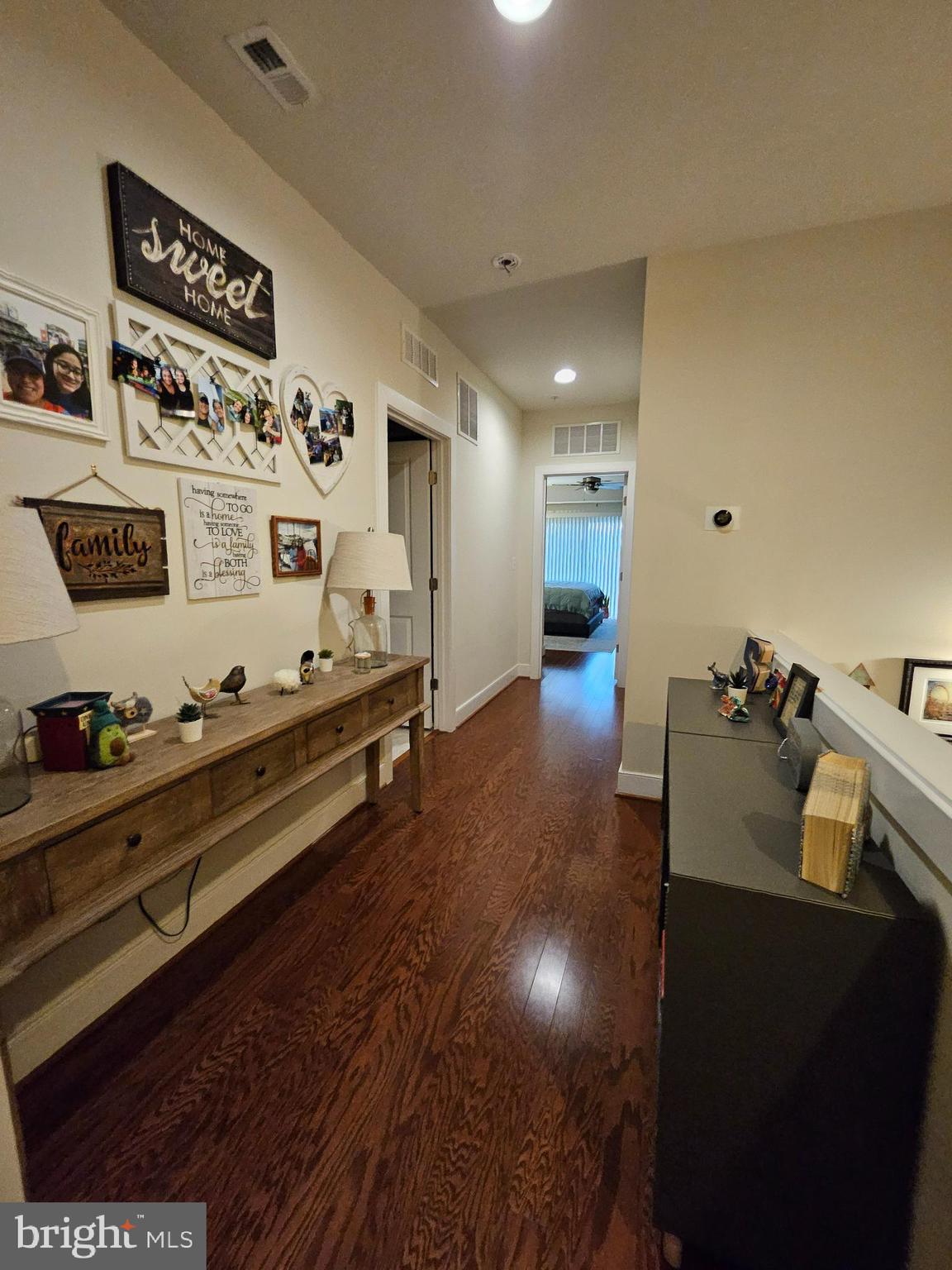 POTOMAC YARD CONDOMINIUM - Residential Lease