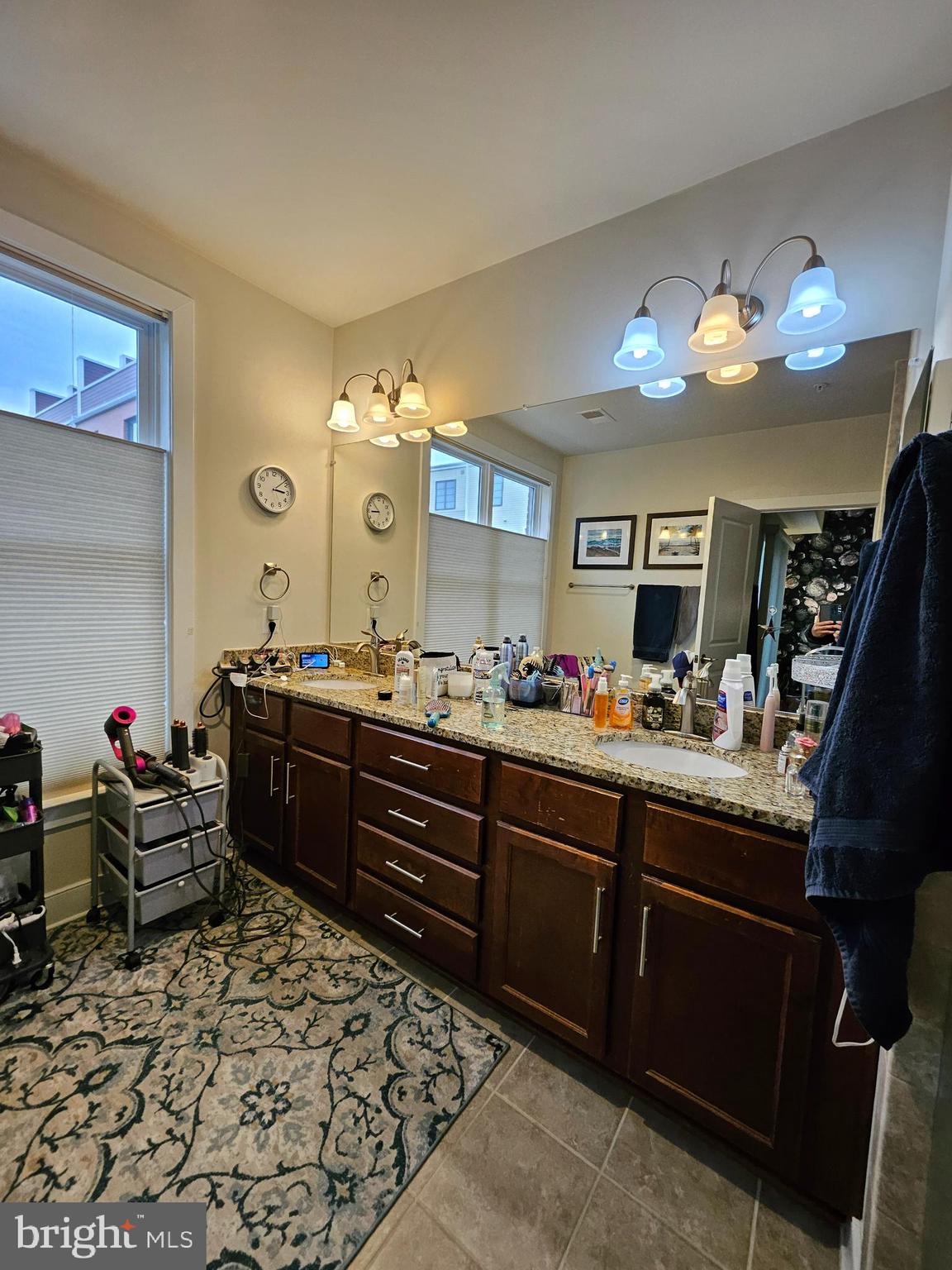 POTOMAC YARD CONDOMINIUM - Residential Lease