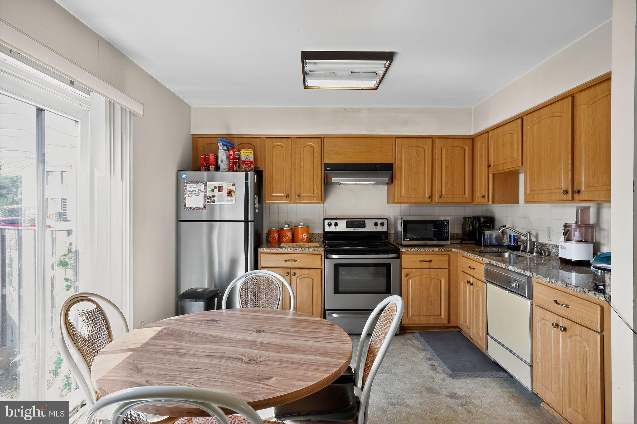 3103 APPLE ROAD NE 1