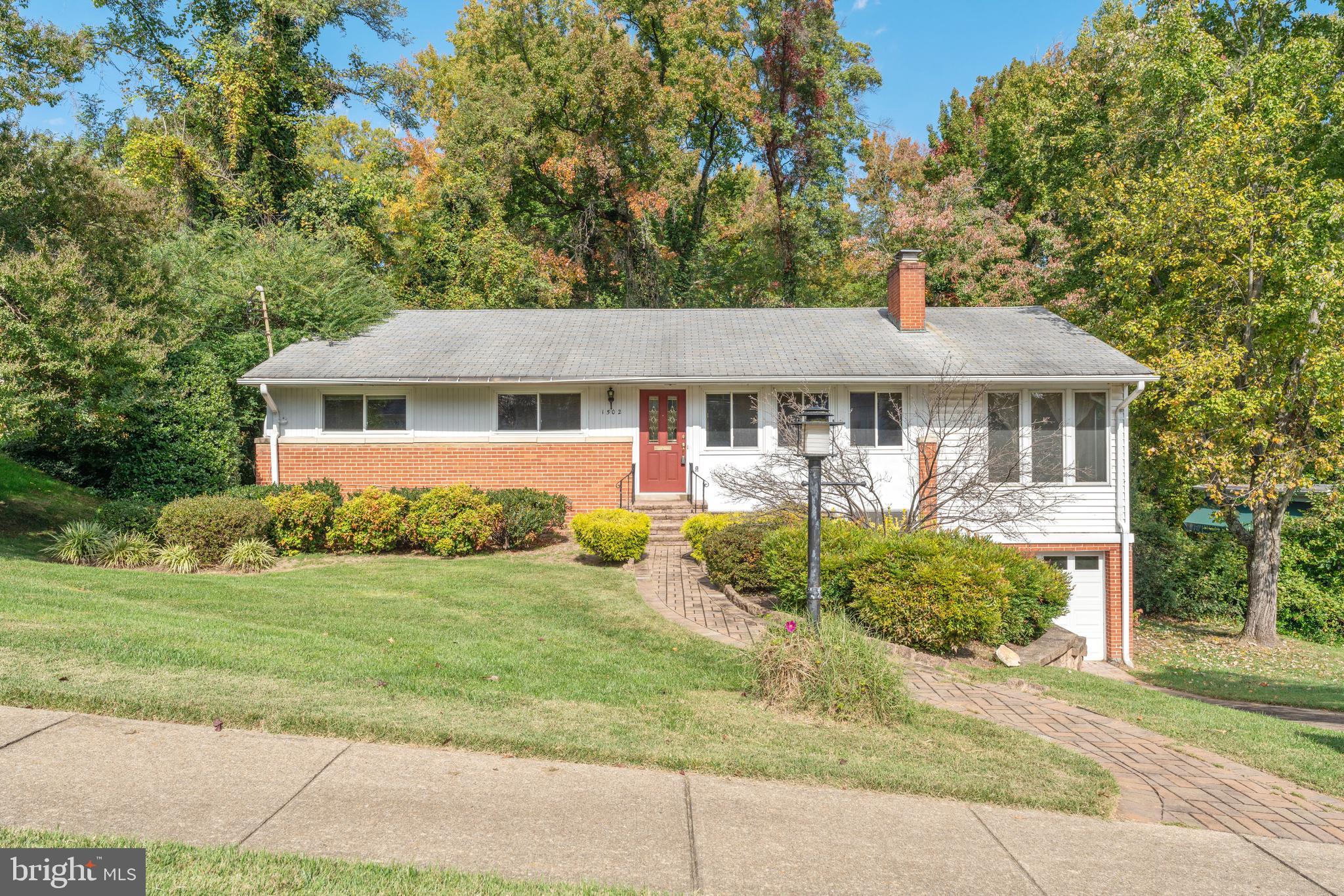 WEST GROVE ESTATES - Residential