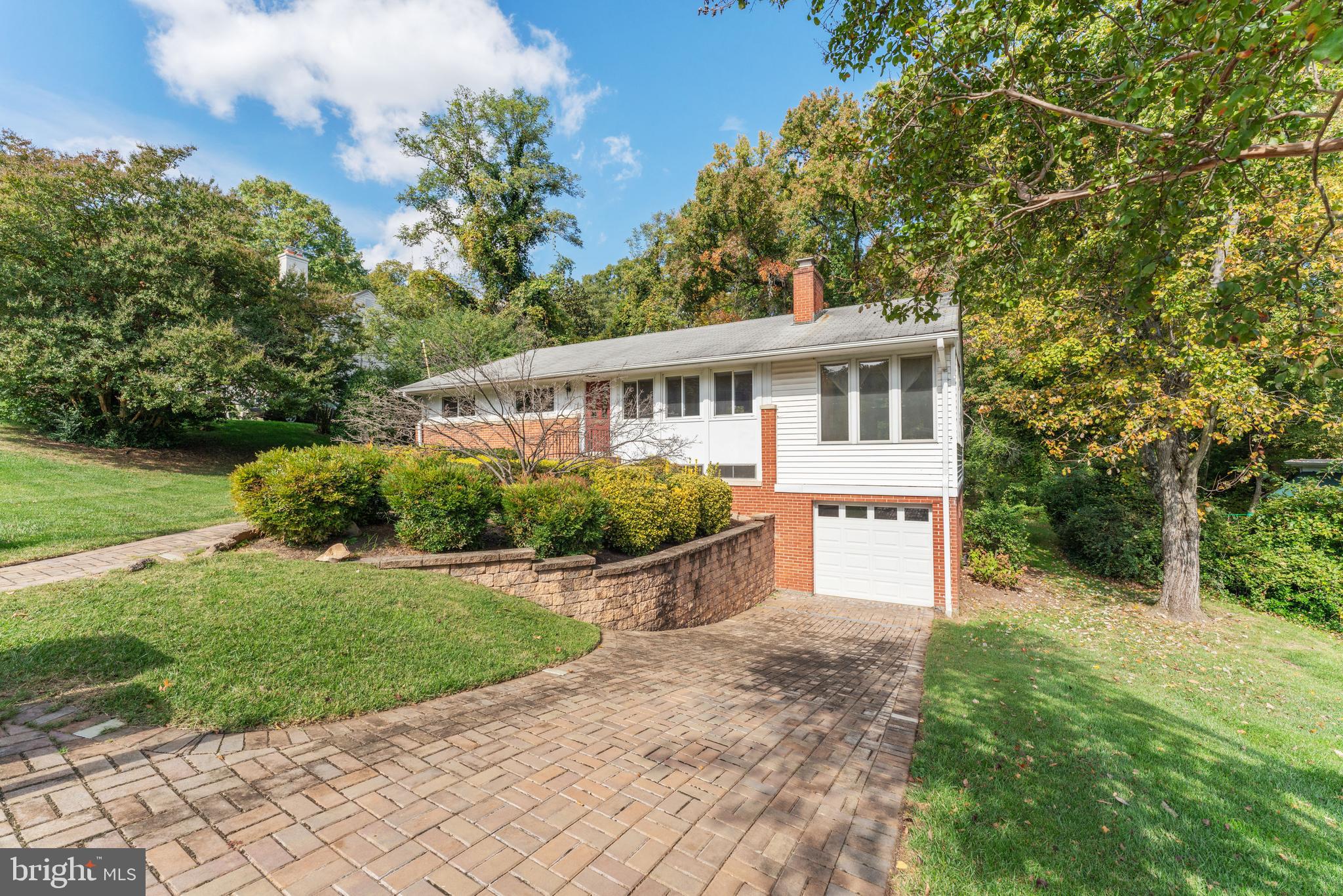 WEST GROVE ESTATES - Residential