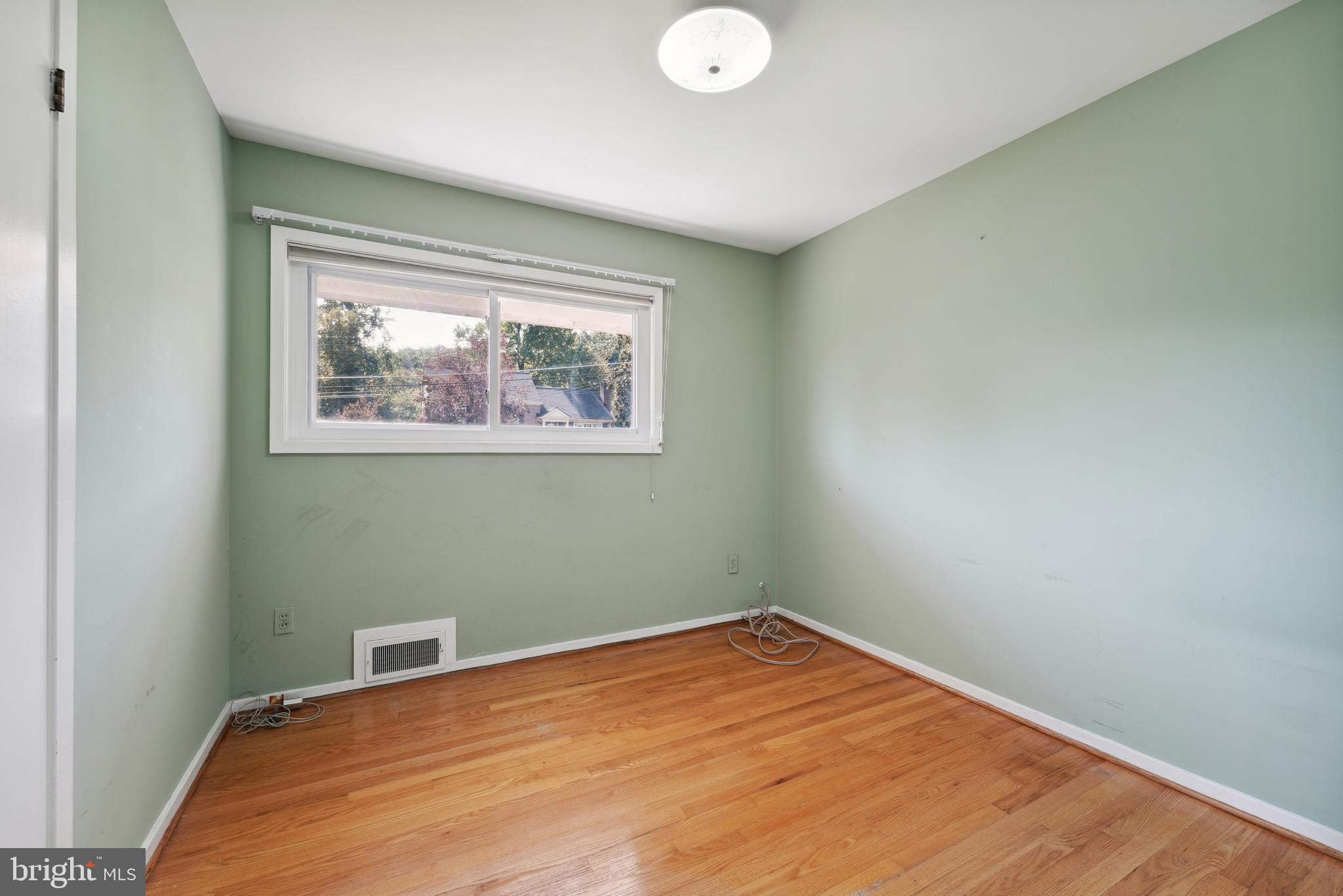 WEST GROVE ESTATES - Residential