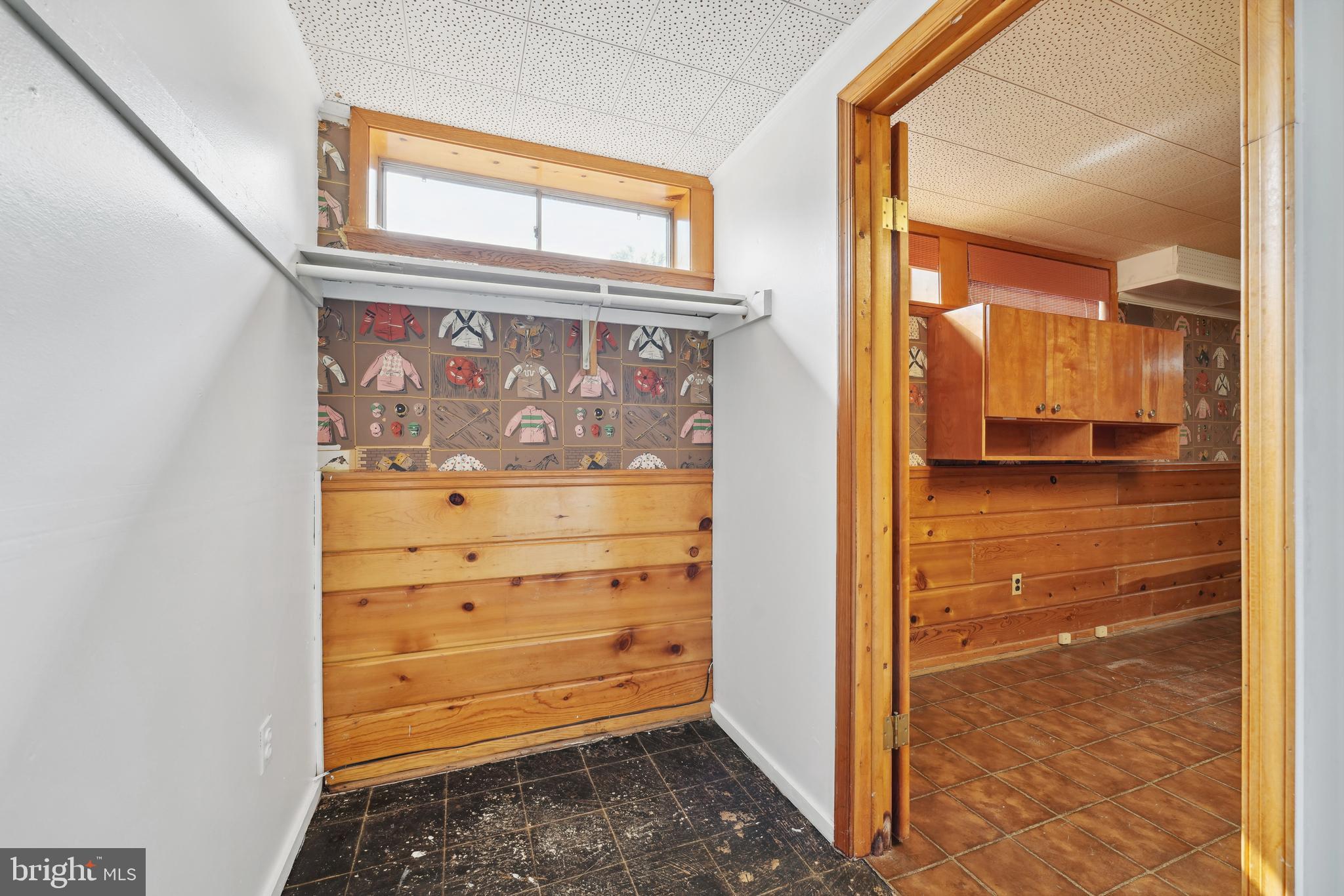 WEST GROVE ESTATES - Residential