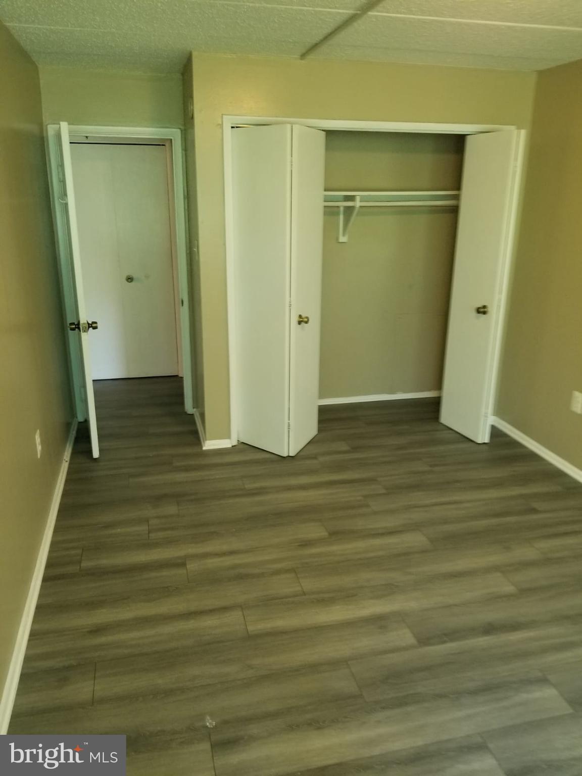 PRESIDENTIAL TOWERS - Residential Lease