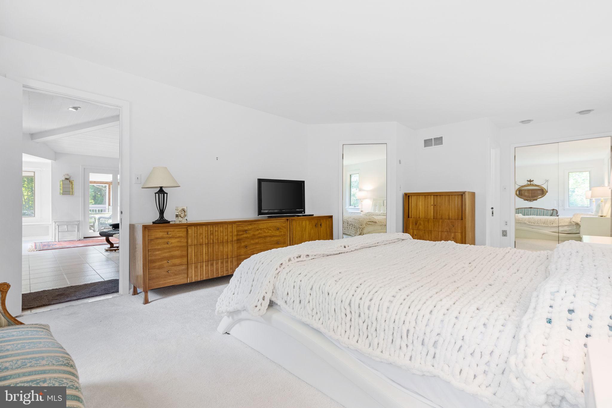 SOUTHERN SLOPES - Residential