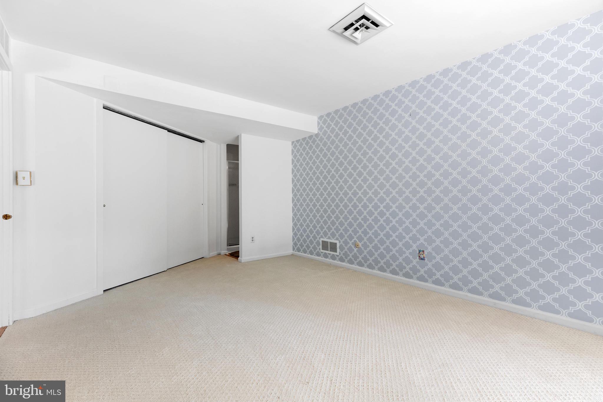 SOUTHERN SLOPES - Residential