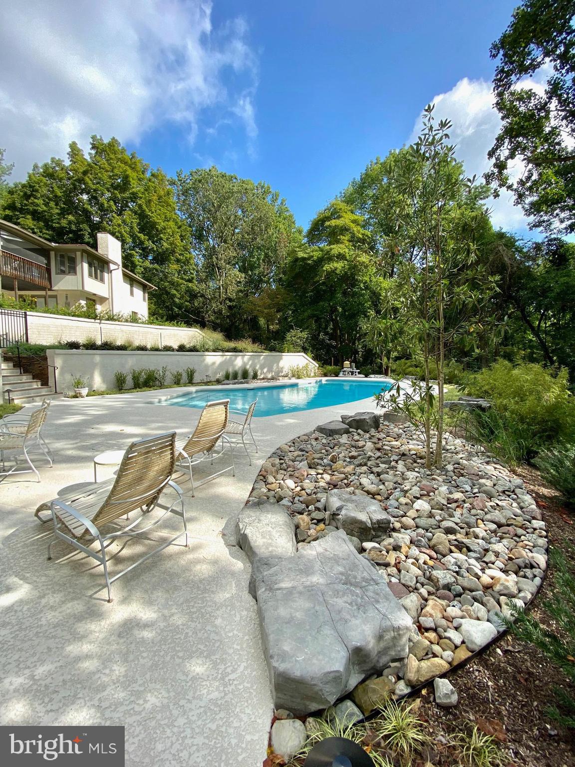 SOUTHERN SLOPES - Residential