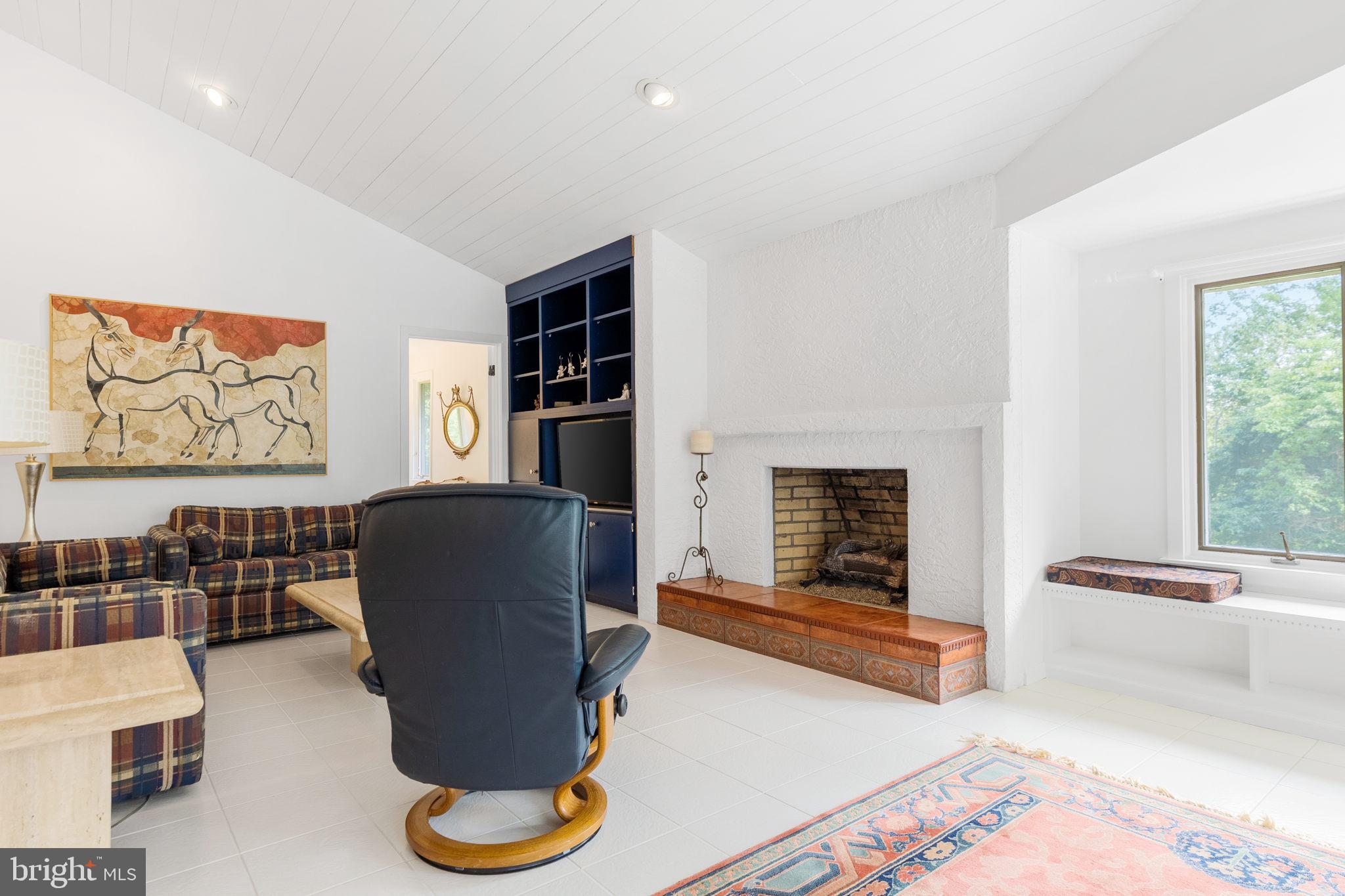 SOUTHERN SLOPES - Residential