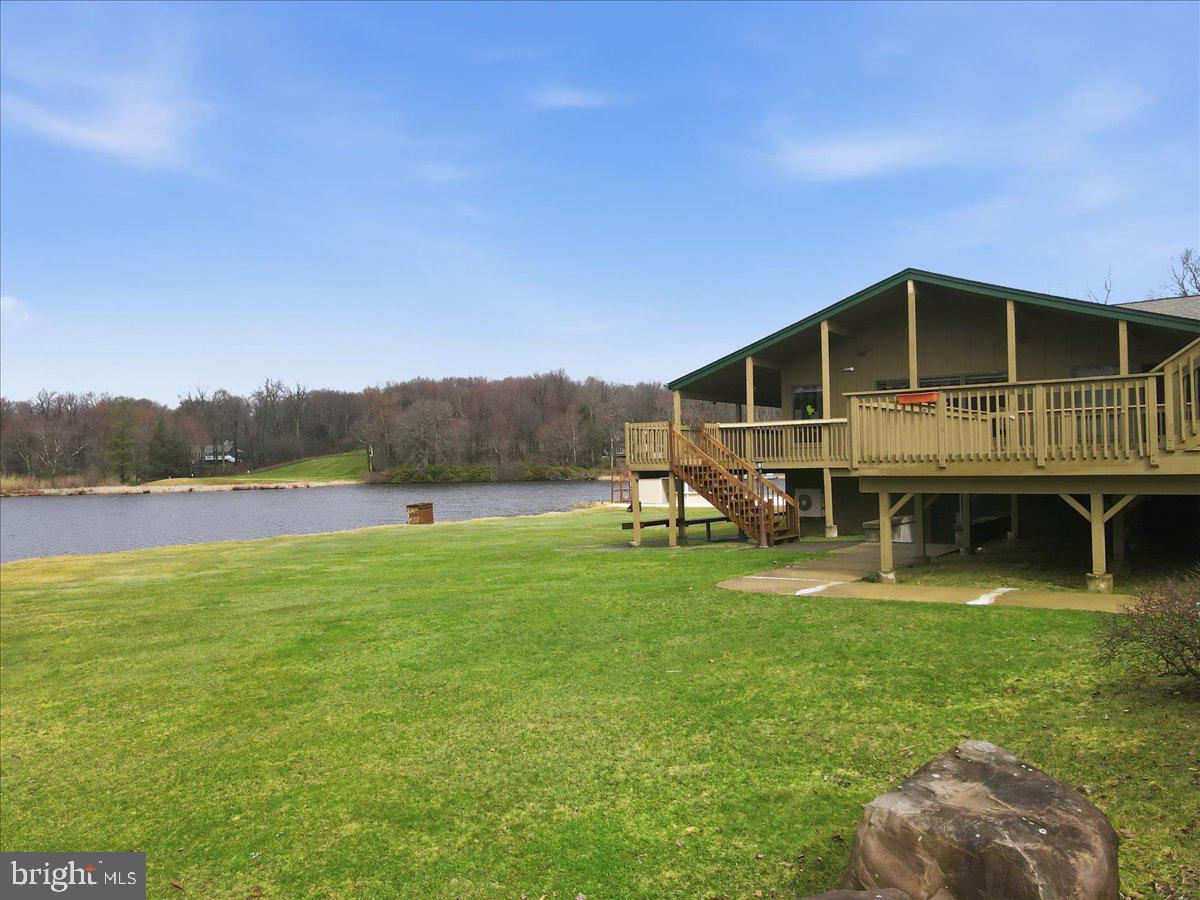 POCONO FARMS - Residential