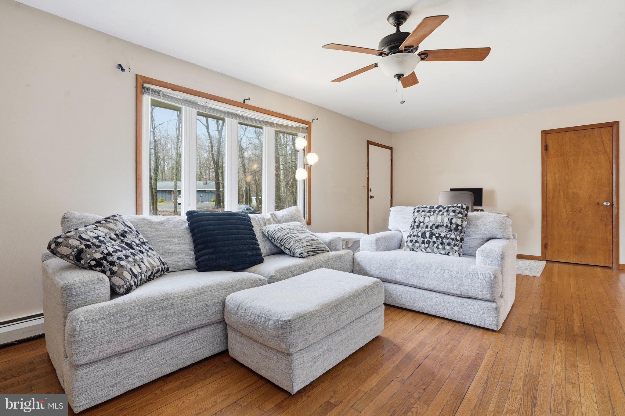 POCONO FARMS - Residential