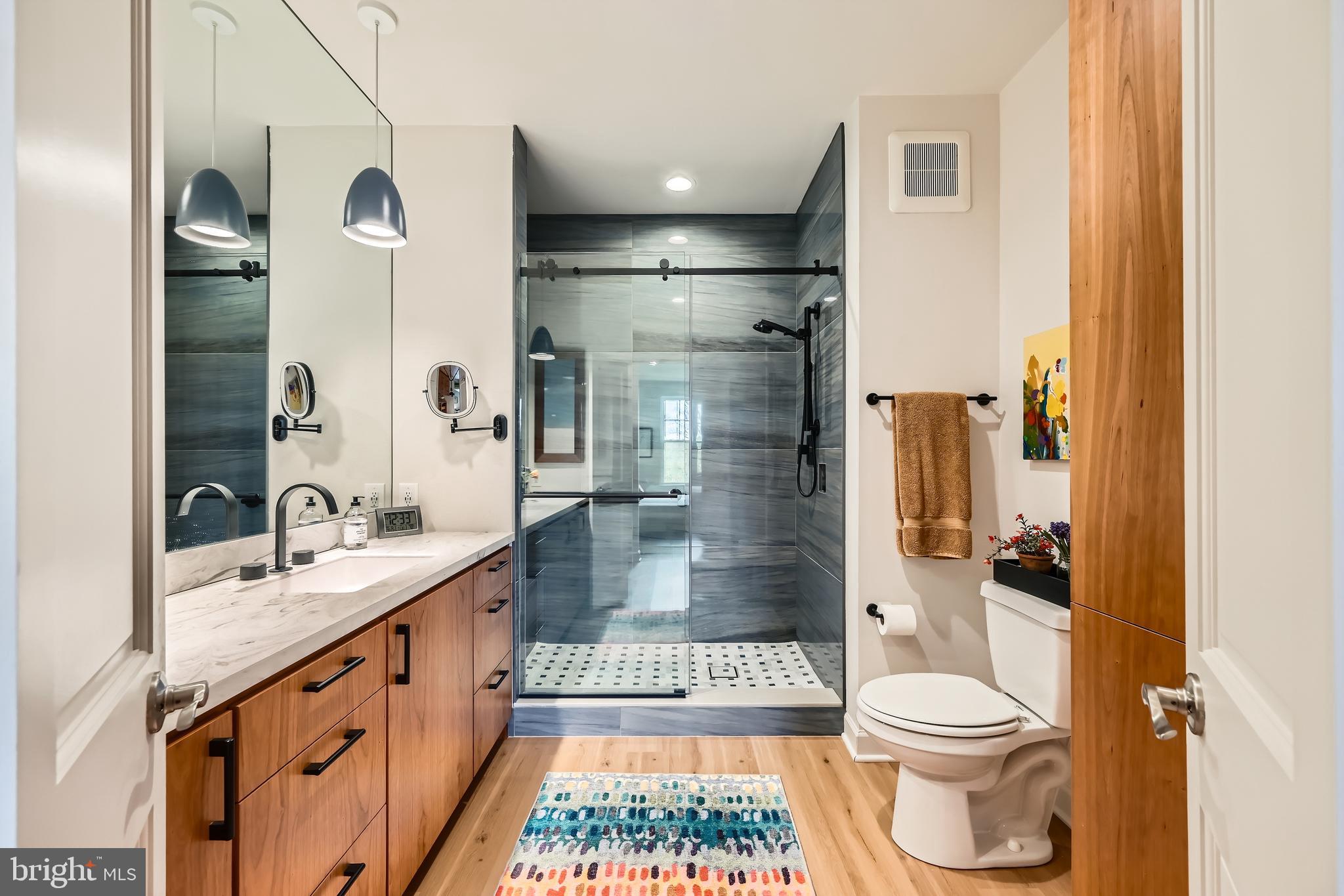 19 CLAY LODGE 104