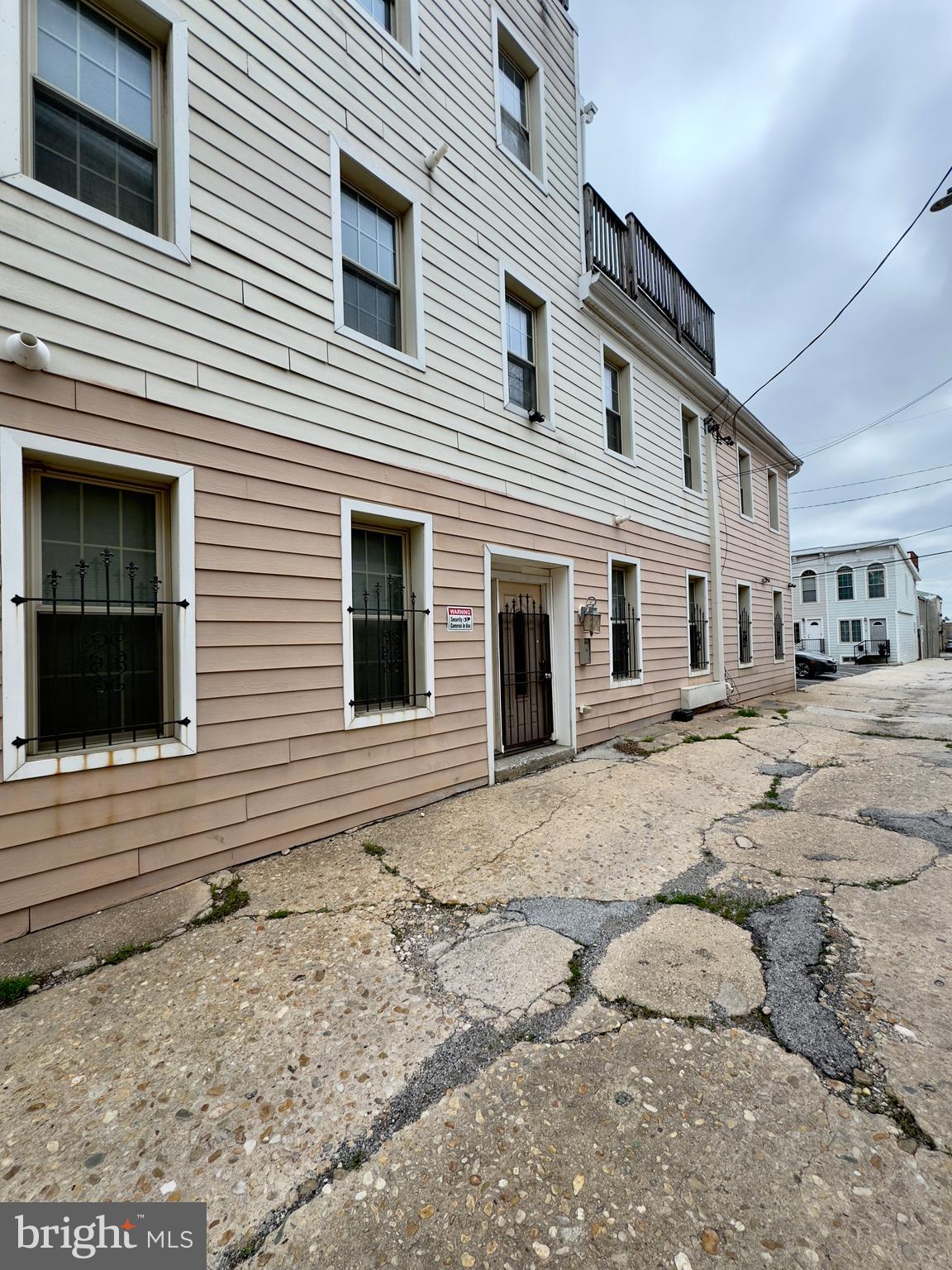 BUTCHERS HILL - Residential Lease