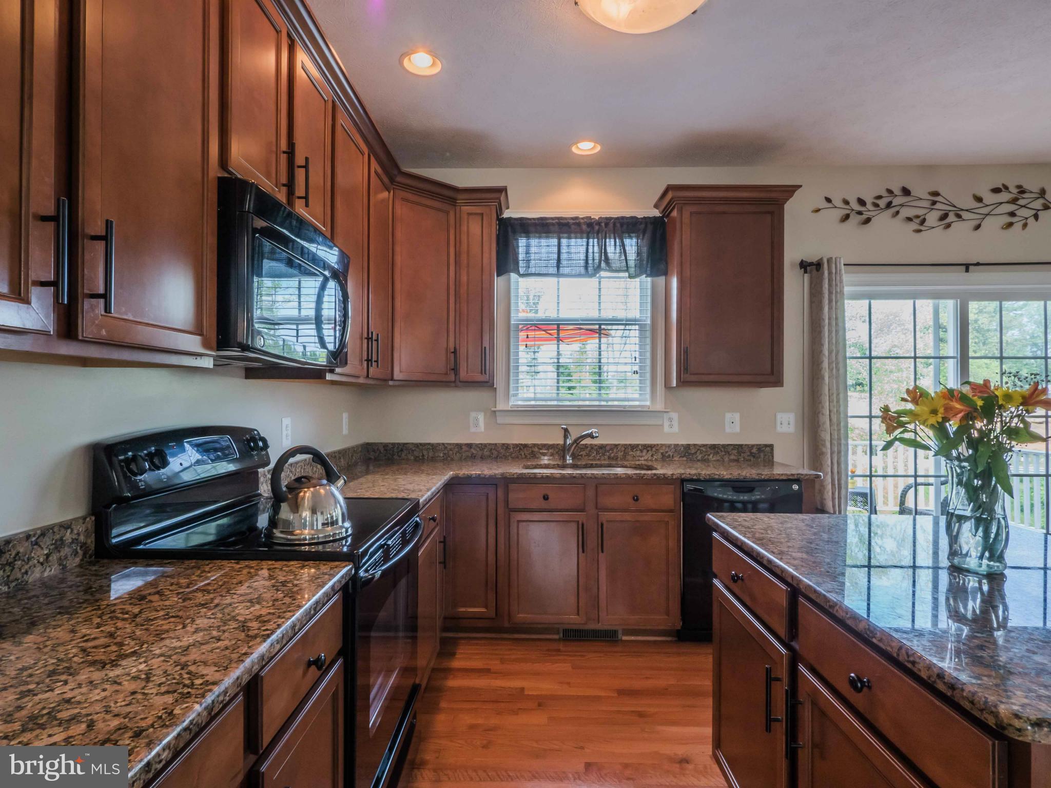 HIDDEN TREASURE - Residential