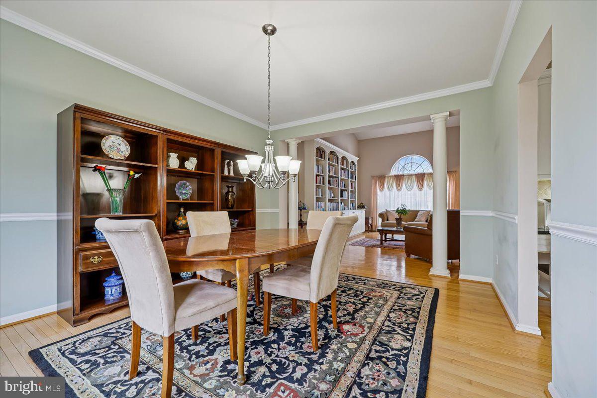 MIDDLEBROOK MANOR - Residential