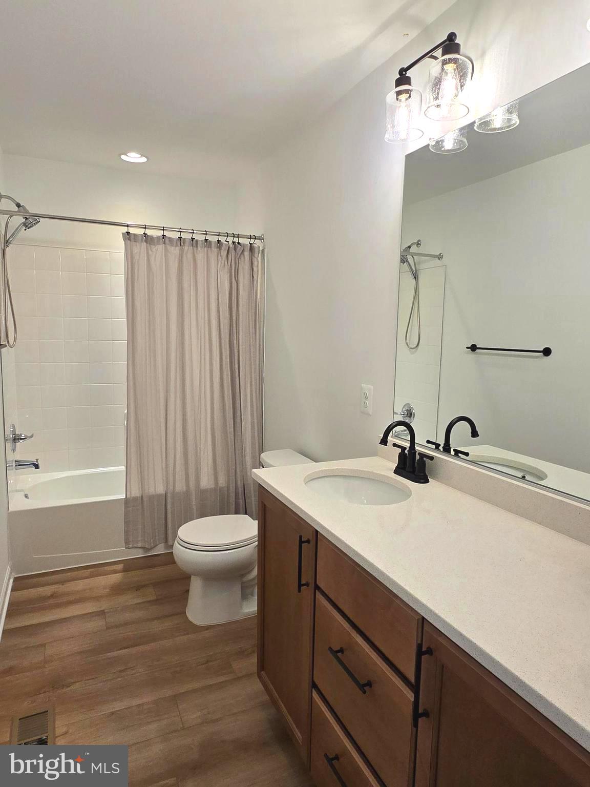 ASPEN GREENS - Residential