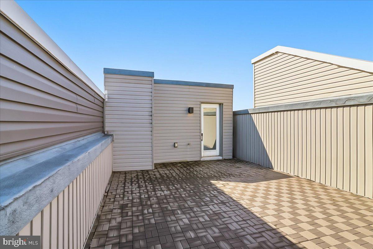 POINT BREEZE - Residential