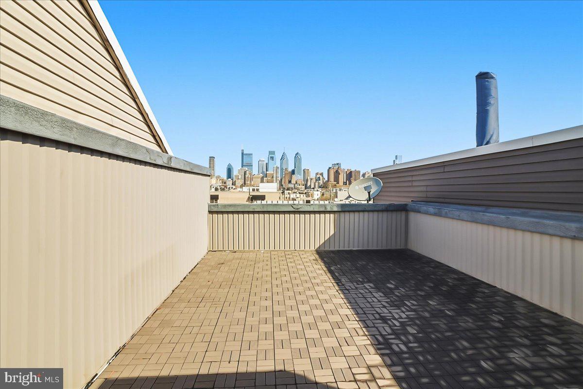 POINT BREEZE - Residential