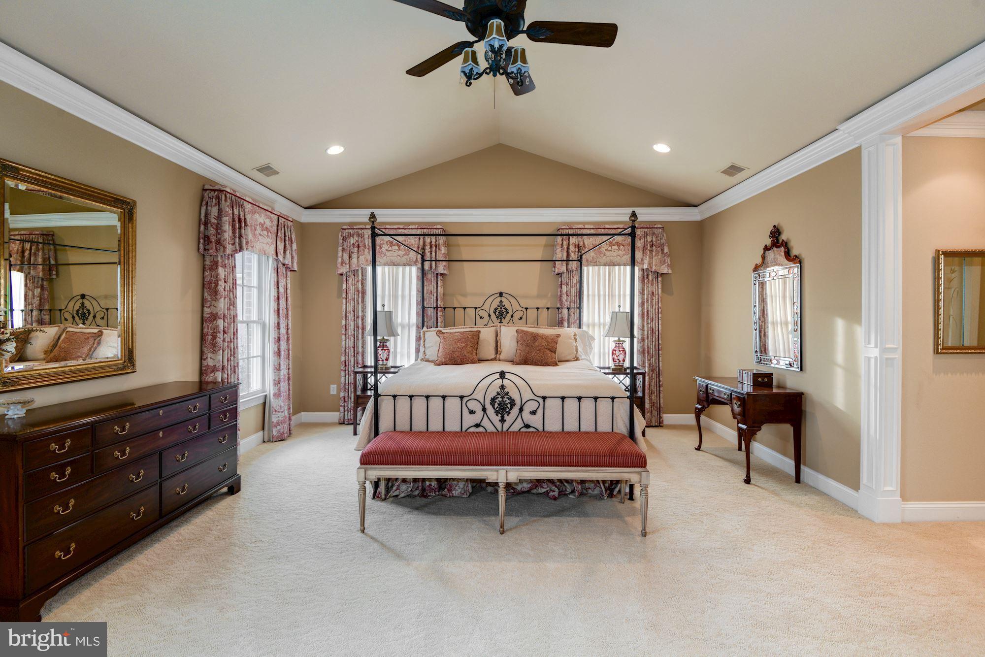 PINDELL WOODS - Residential