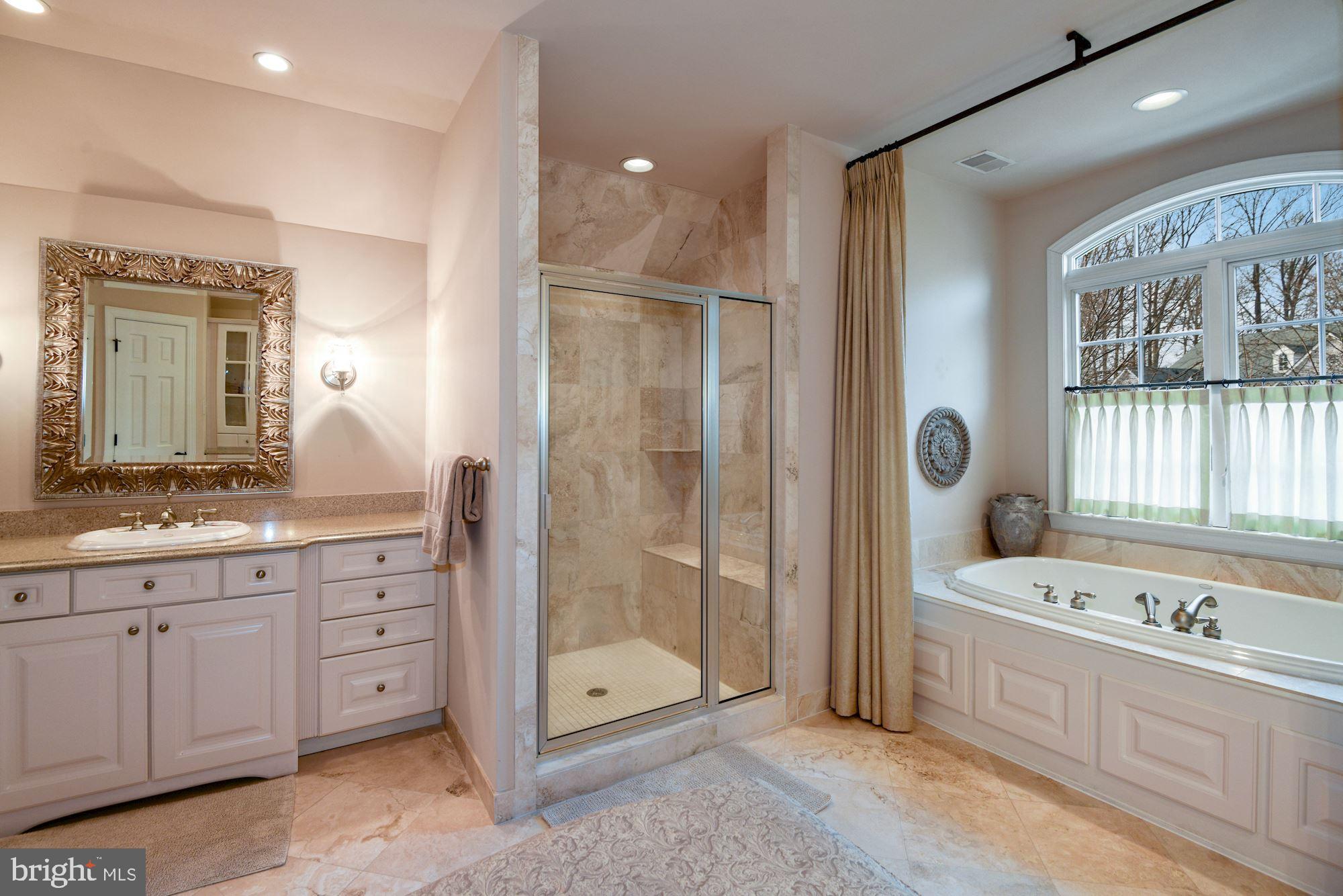 PINDELL WOODS - Residential