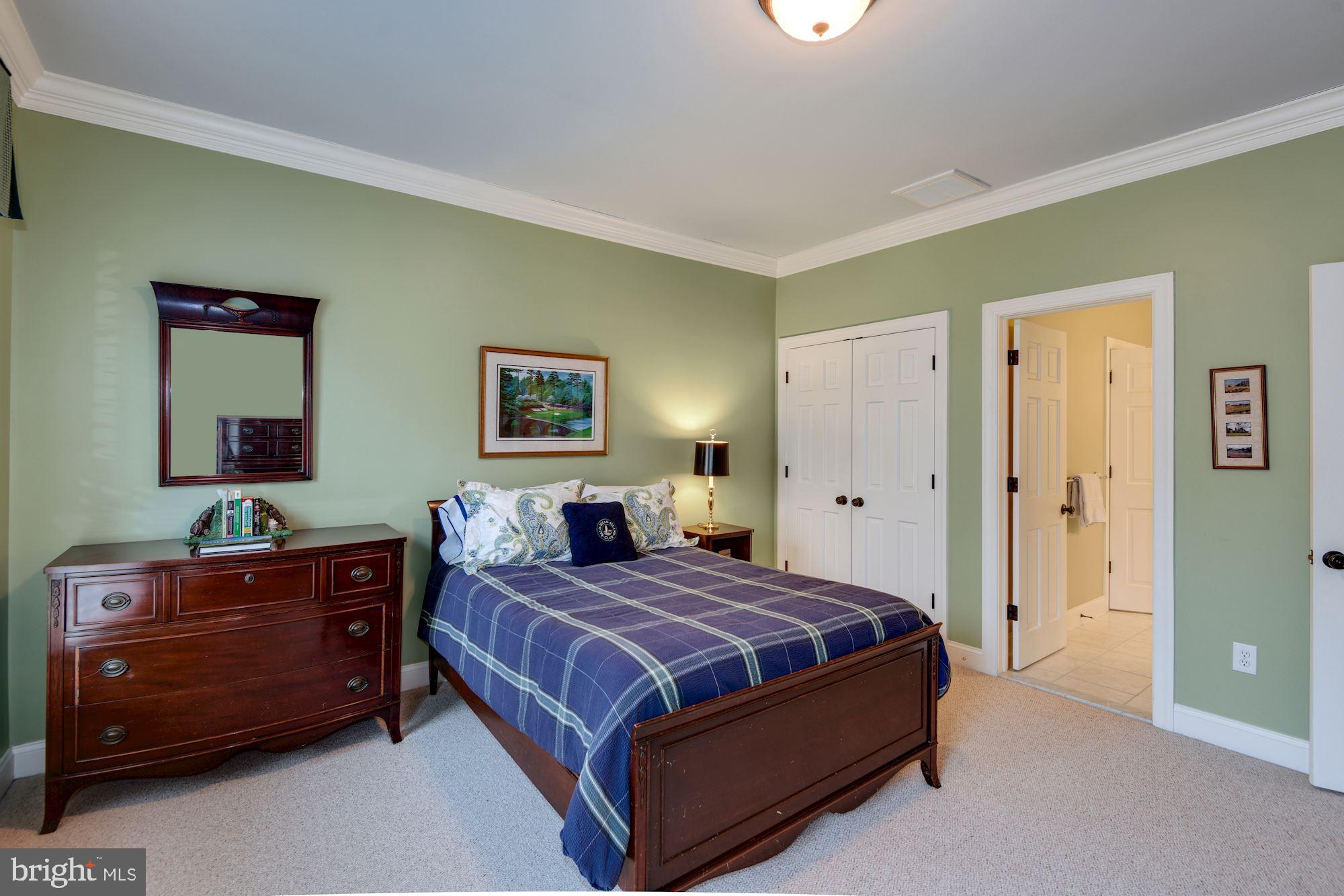 PINDELL WOODS - Residential