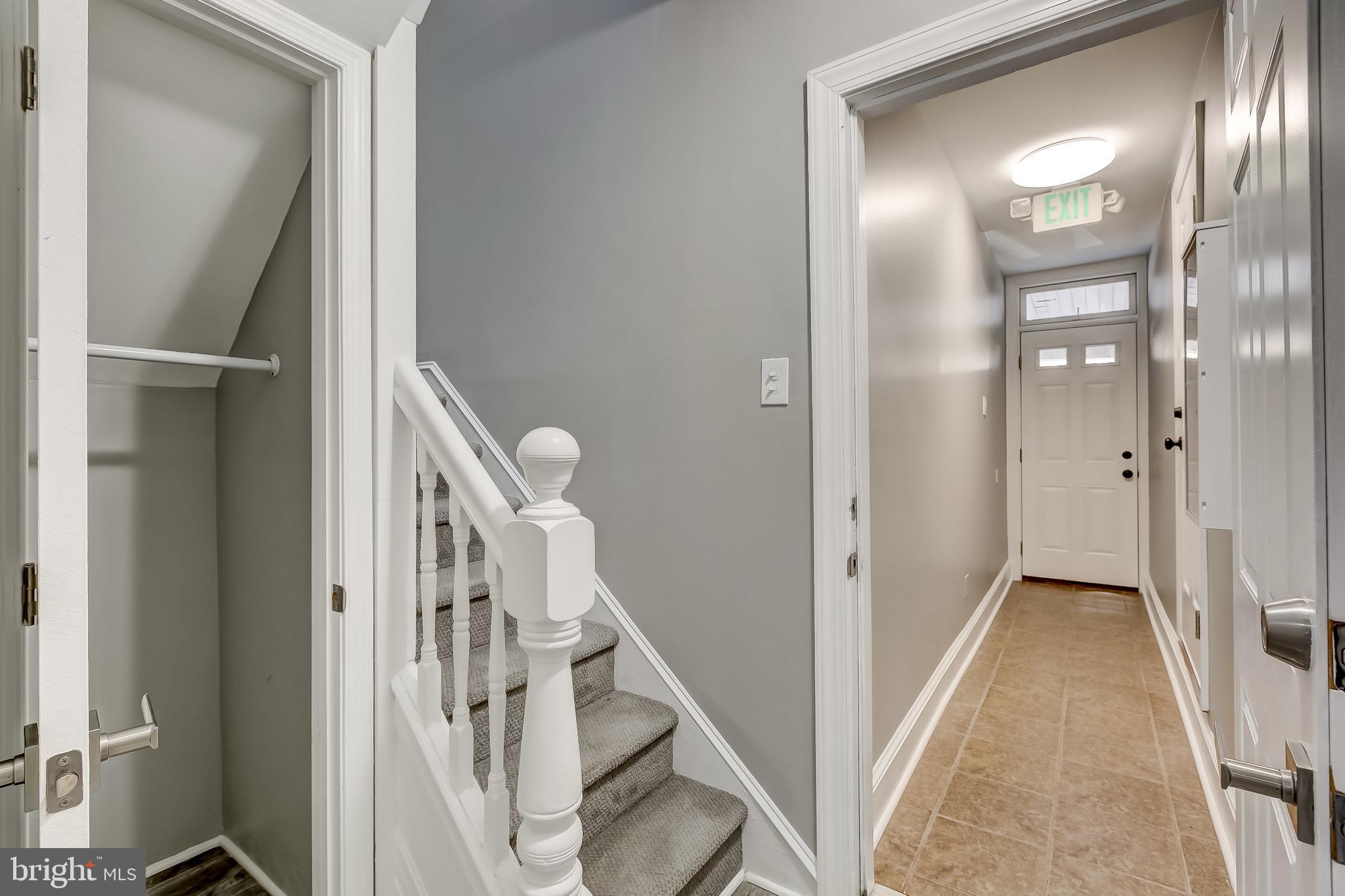 HAMPDEN HISTORIC DISTRICT - Residential Lease