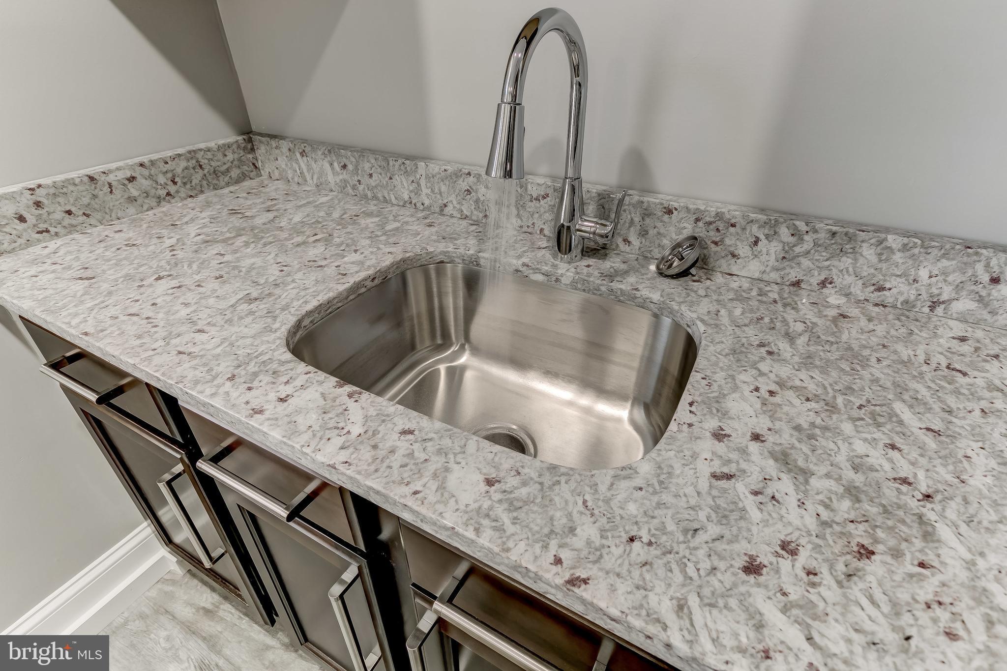 HAMPDEN HISTORIC DISTRICT - Residential Lease