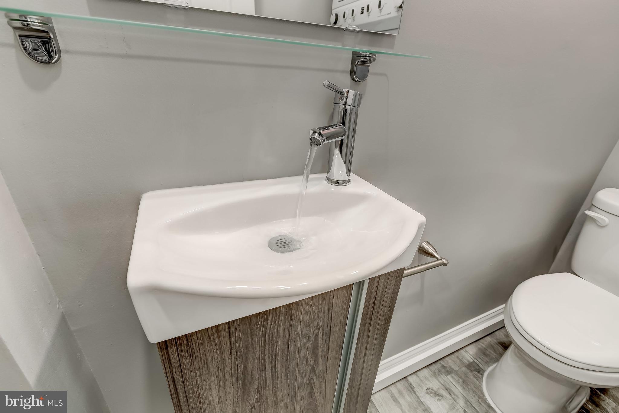 HAMPDEN HISTORIC DISTRICT - Residential Lease