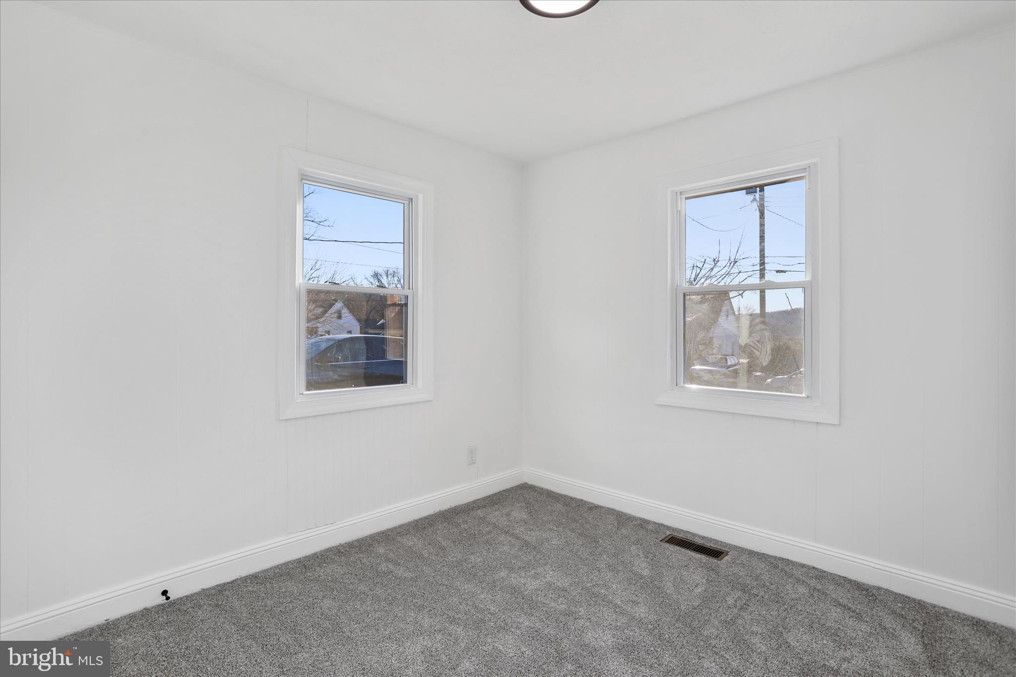 FRONT ROYAL - Residential