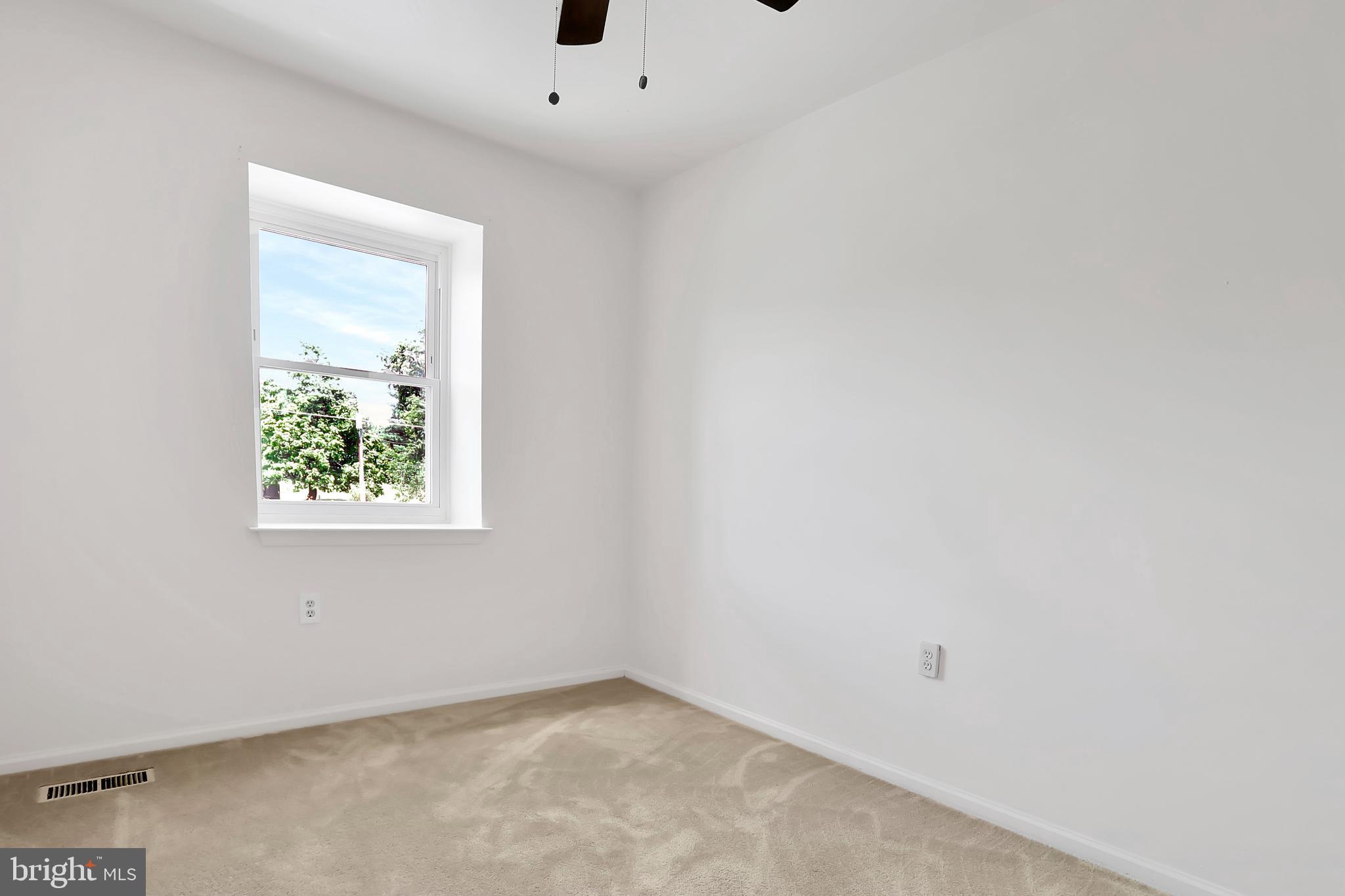 SURRY SQUARE - Residential