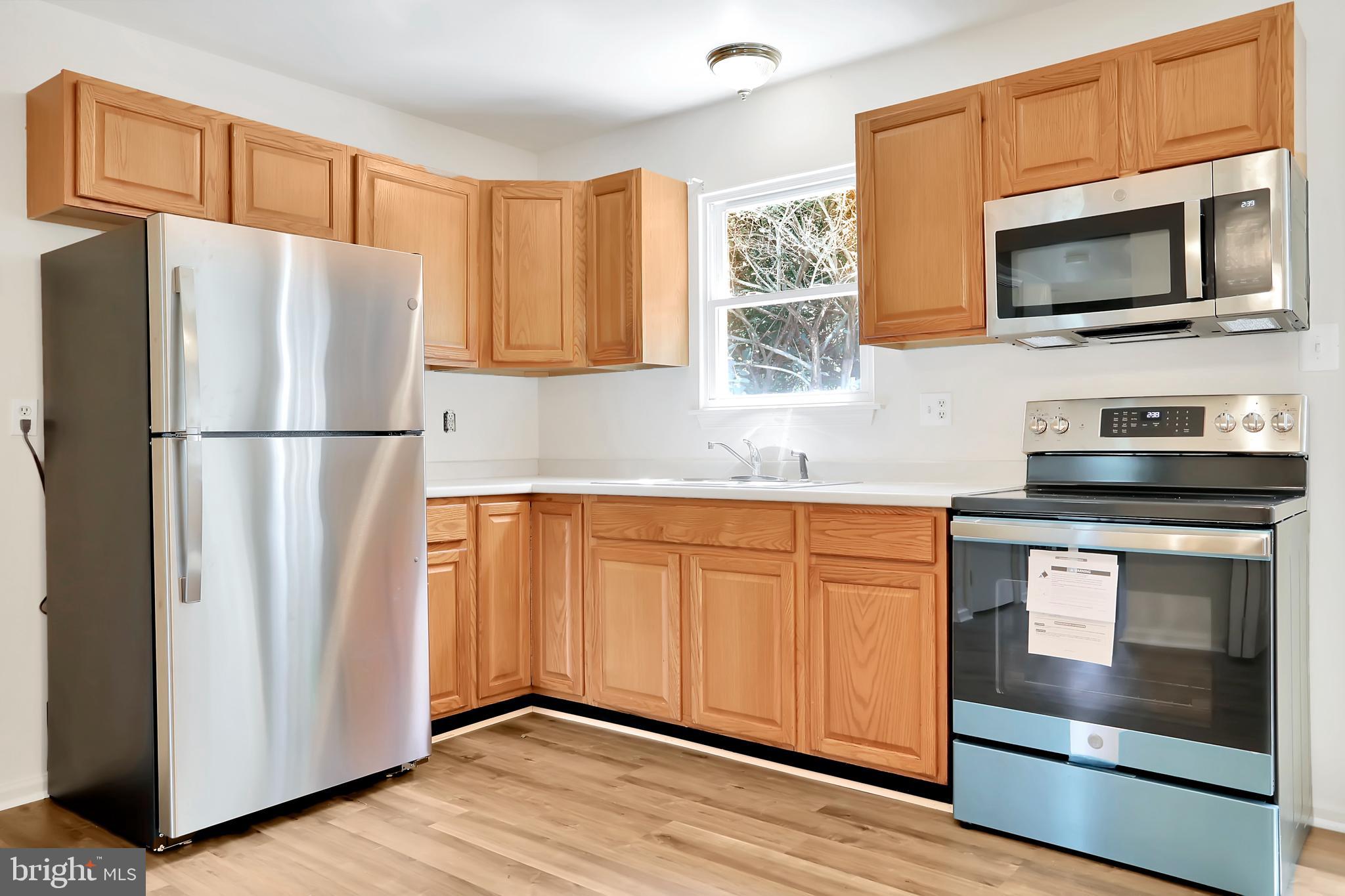 SURRY SQUARE - Residential