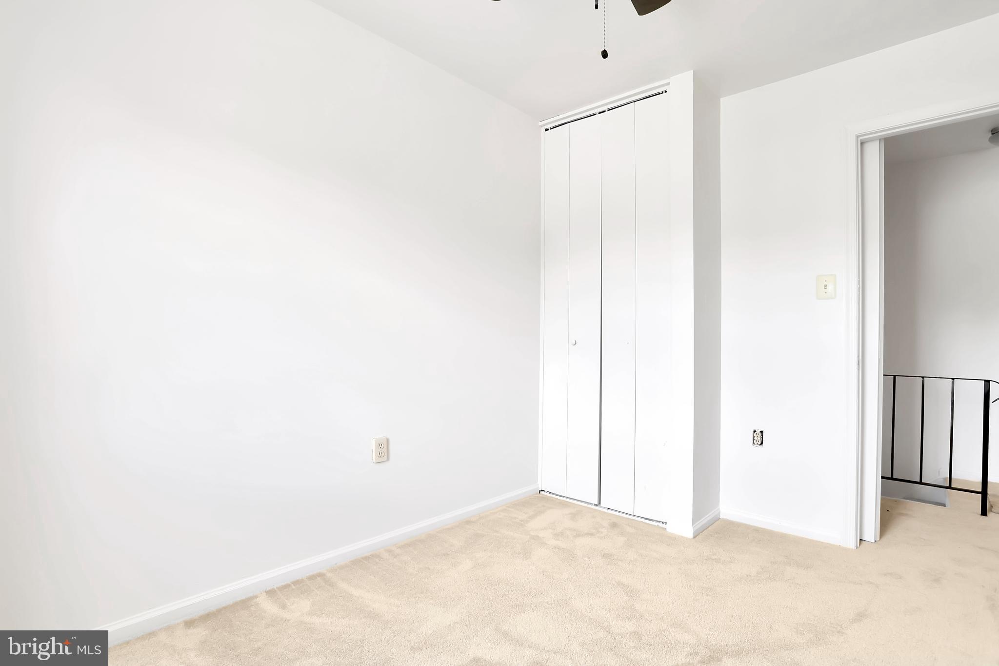 SURRY SQUARE - Residential