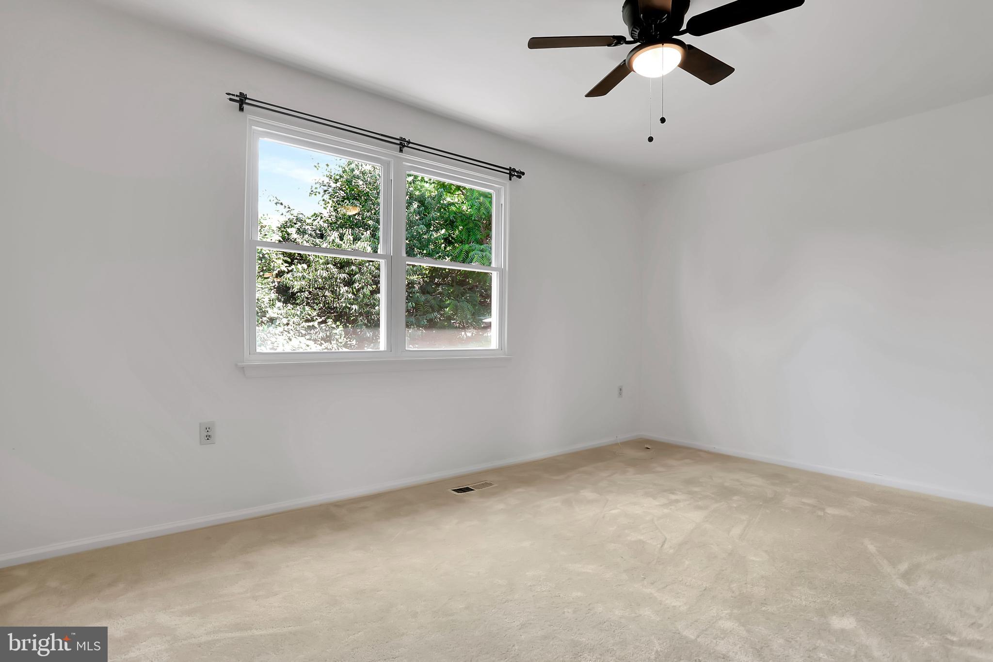 SURRY SQUARE - Residential