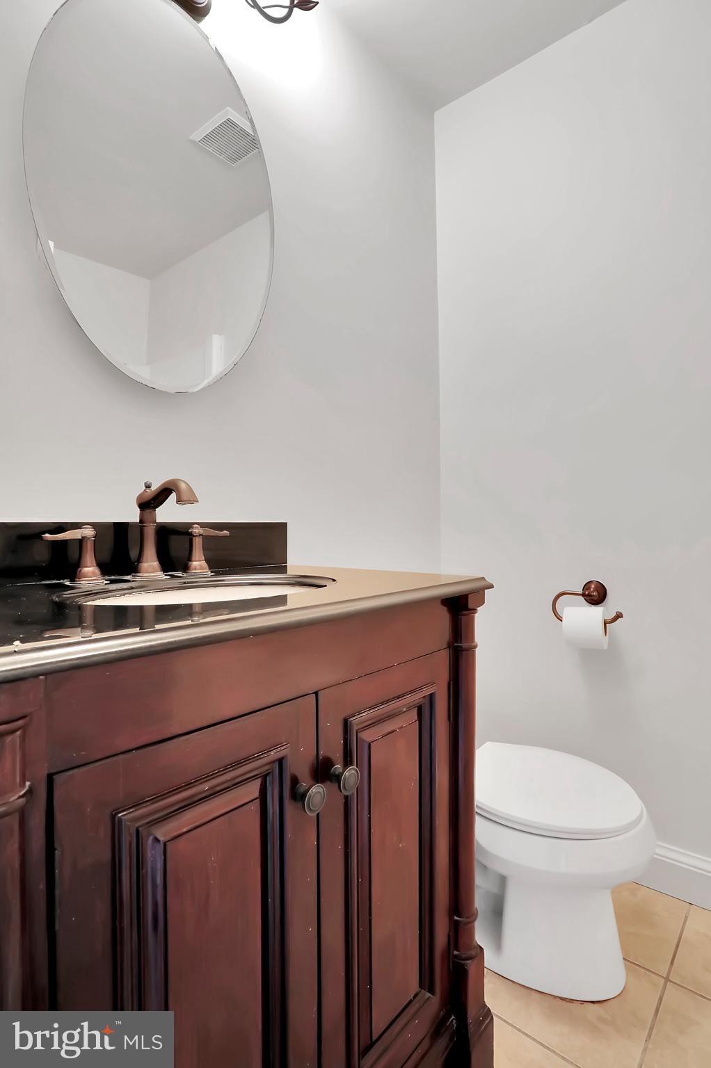 SURRY SQUARE - Residential