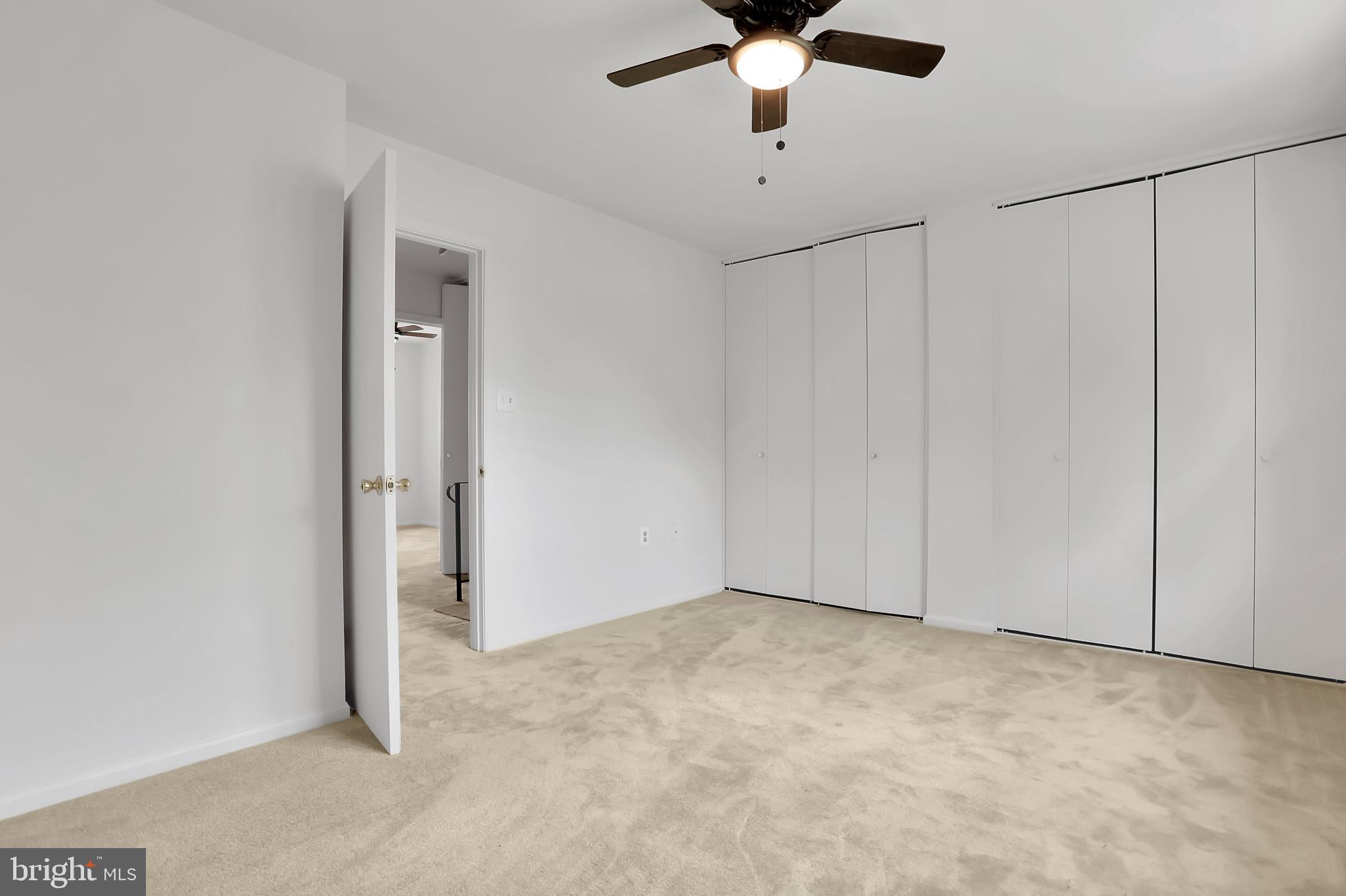 SURRY SQUARE - Residential