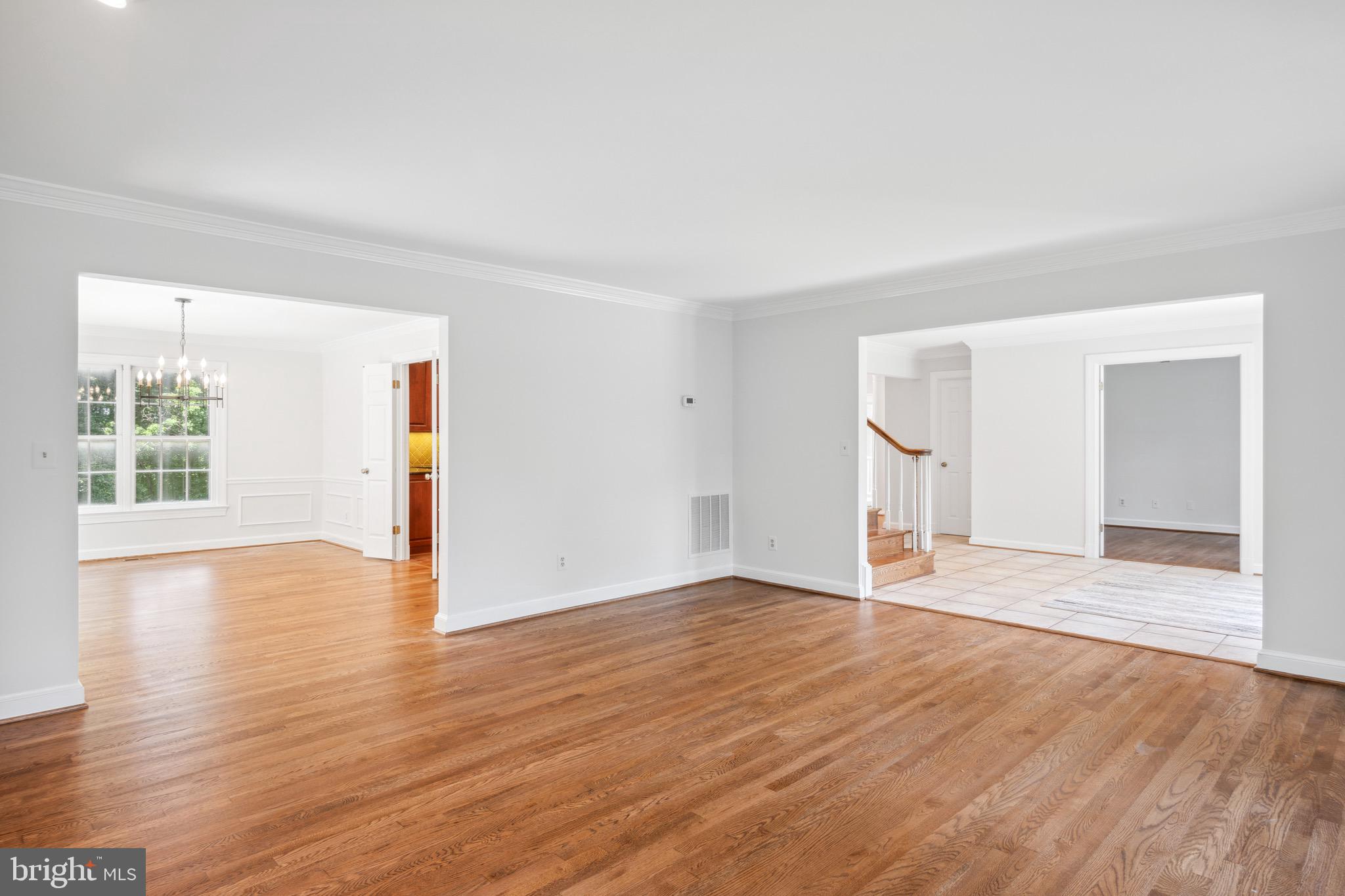 RIVERS EDGE - Residential